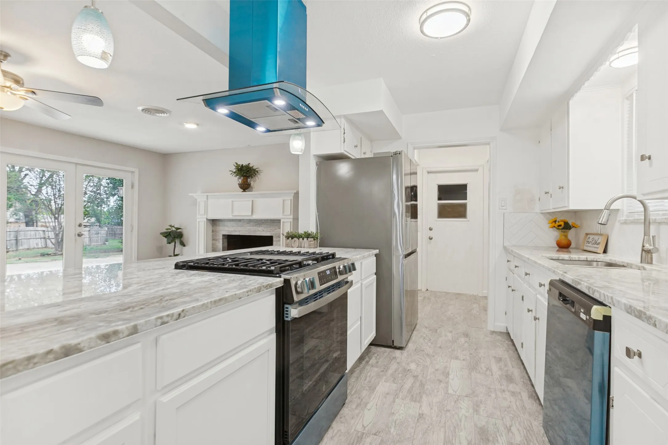 Single Family Residence For Sale in Dallas County , 1116 Atlanta Circle, Garland, Texas 75041, 3 Bedroom, 2 Bathroom, 2 Garage spaces, 1,626 Sqft, built in 1963, mls#21418109, Real Estate Agent in Garland, Homes For Sale in Dallas county, Homes For Sale in Garland, Realtor in Garland Texas, Real Estate Brokerage Independent Realty Texas, Luminita Cordes Realtor