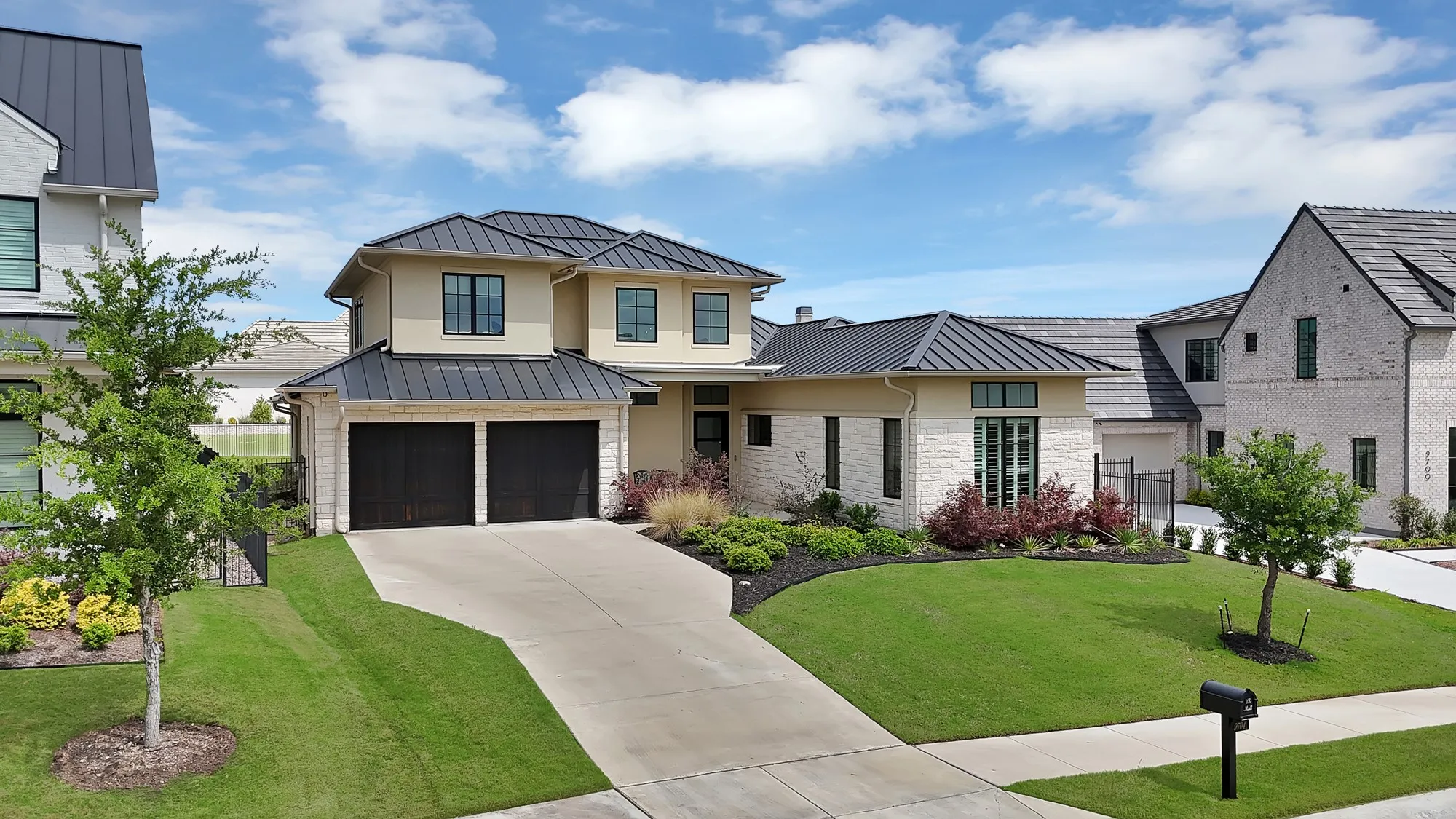 Single Family Residence For Sale in Tarrant County , 9704 Latour Court, Fort Worth, Texas 76126, 5 Bedroom, 5 Bathroom, 3 Garage spaces, 4,005 Sqft, built in 2021, mls#21410410, Real Estate Agent in Fort Worth, Homes For Sale in Tarrant county, Homes For Sale in Fort Worth, Realtor in Fort Worth Texas, Real Estate Brokerage Independent Realty Texas, Luminita Cordes Realtor
