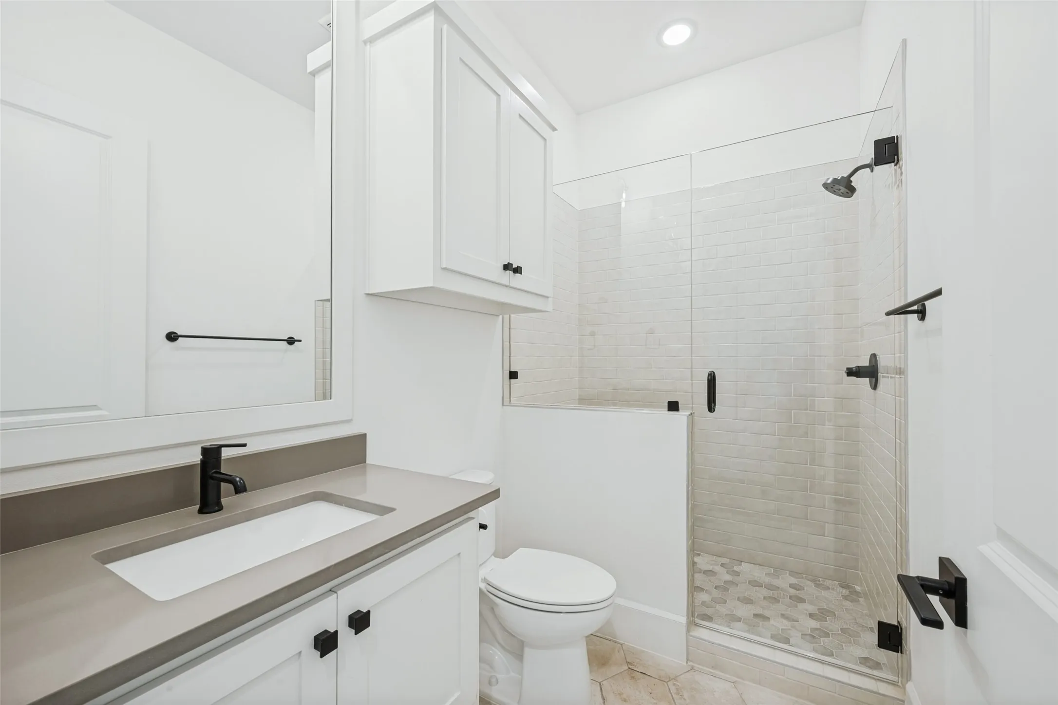 Single Family Residence For Sale in Tarrant County , 9704 Latour Court, Fort Worth, Texas 76126, 5 Bedroom, 5 Bathroom, 3 Garage spaces, 4,005 Sqft, built in 2021, mls#21410410, Real Estate Agent in Fort Worth, Homes For Sale in Tarrant county, Homes For Sale in Fort Worth, Realtor in Fort Worth Texas, Real Estate Brokerage Independent Realty Texas, Luminita Cordes Realtor