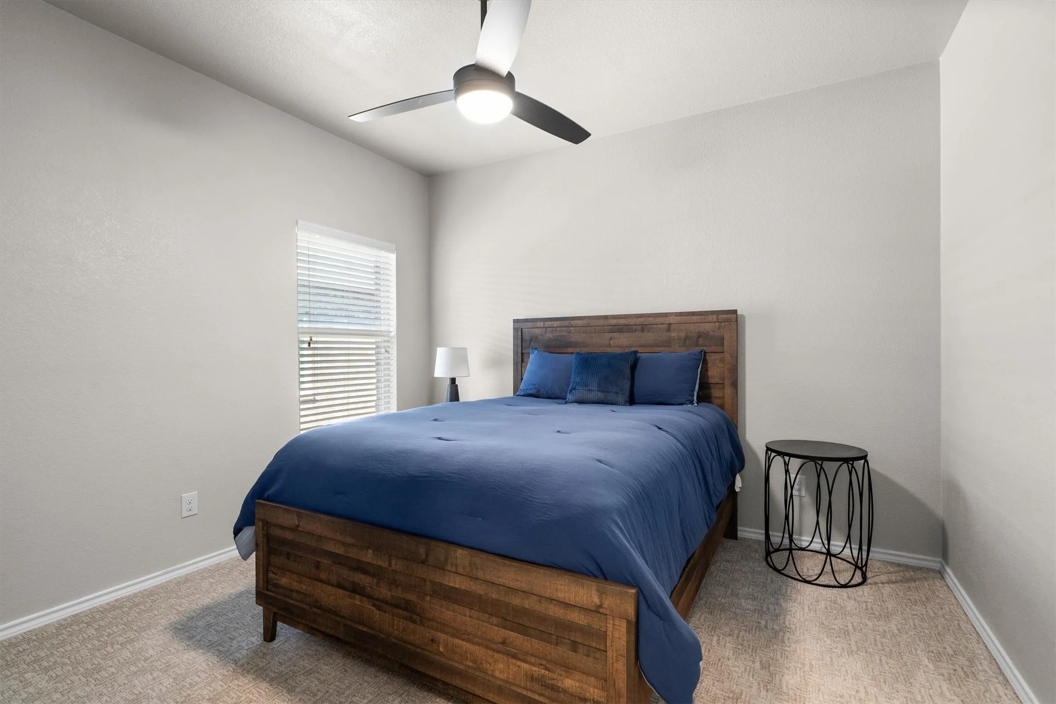 Single Family Residence For Sale in Tarrant County , 4033 Lazy River Ranch Road, Fort Worth, Texas 76262, 3 Bedroom, 2 Bathroom, 2 Garage spaces, 1,808 Sqft, built in 2013, mls#21411762, Real Estate Agent in Fort Worth, Homes For Sale in Tarrant county, Homes For Sale in Fort Worth, Realtor in Fort Worth Texas, Real Estate Brokerage Independent Realty Texas, Luminita Cordes Realtor