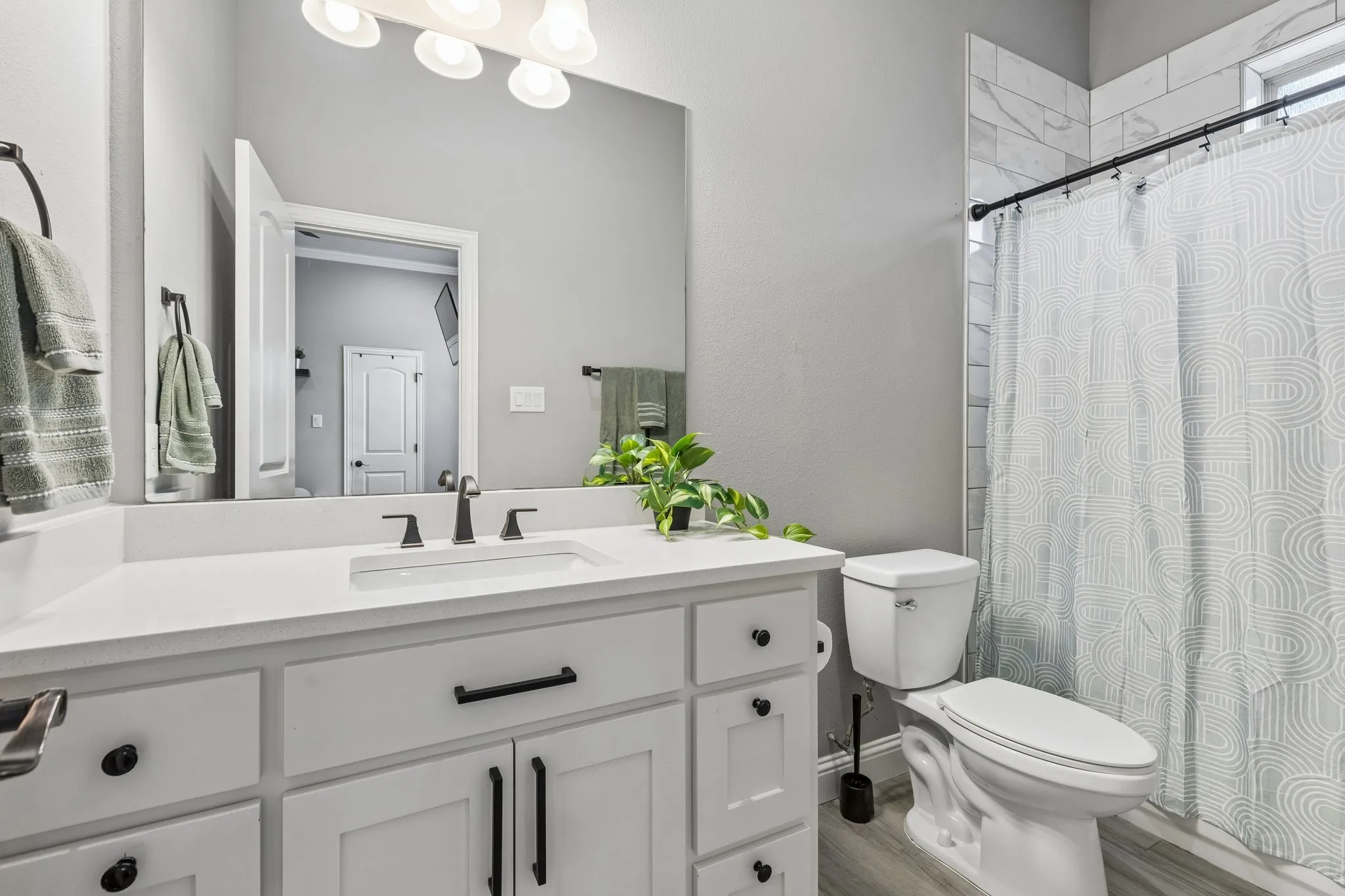Single Family Residence For Rent in Denton County , 101 Sycamore Lane, Roanoke, Texas 76262, 3 Bedroom, 3 Bathroom, 3 Garage spaces, 2,319 Sqft, built in 2019, mls#21418442, Real Estate Agent in Roanoke, Homes For Rent in Denton county, Homes For Rent in Roanoke, Realtor in Roanoke Texas, Real Estate Brokerage Independent Realty Texas, Luminita Cordes Realtor