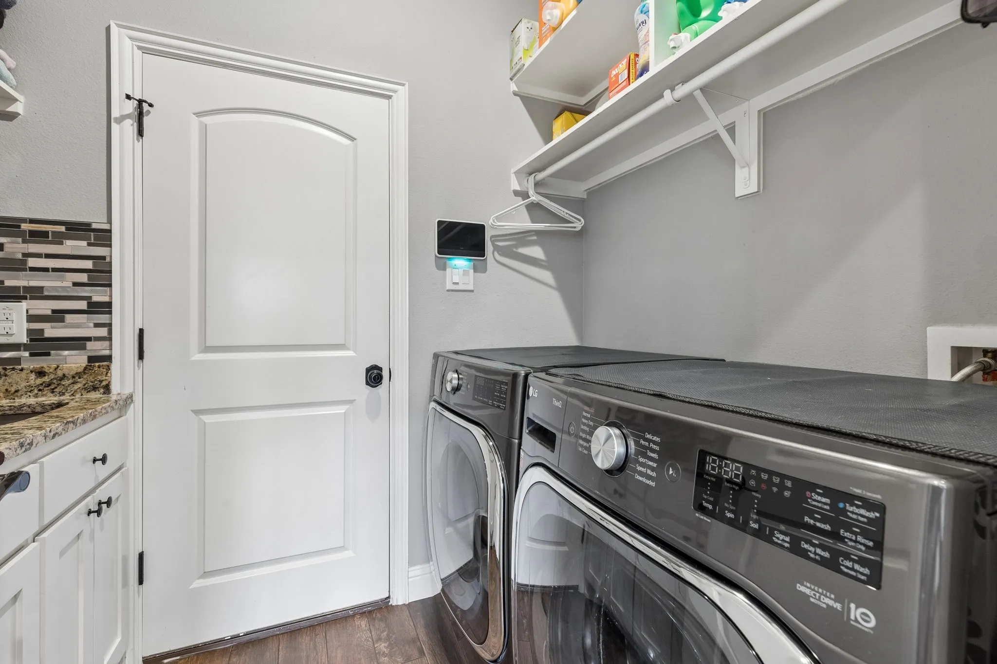 Single Family Residence For Rent in Denton County , 101 Sycamore Lane, Roanoke, Texas 76262, 3 Bedroom, 3 Bathroom, 3 Garage spaces, 2,319 Sqft, built in 2019, mls#21418442, Real Estate Agent in Roanoke, Homes For Rent in Denton county, Homes For Rent in Roanoke, Realtor in Roanoke Texas, Real Estate Brokerage Independent Realty Texas, Luminita Cordes Realtor