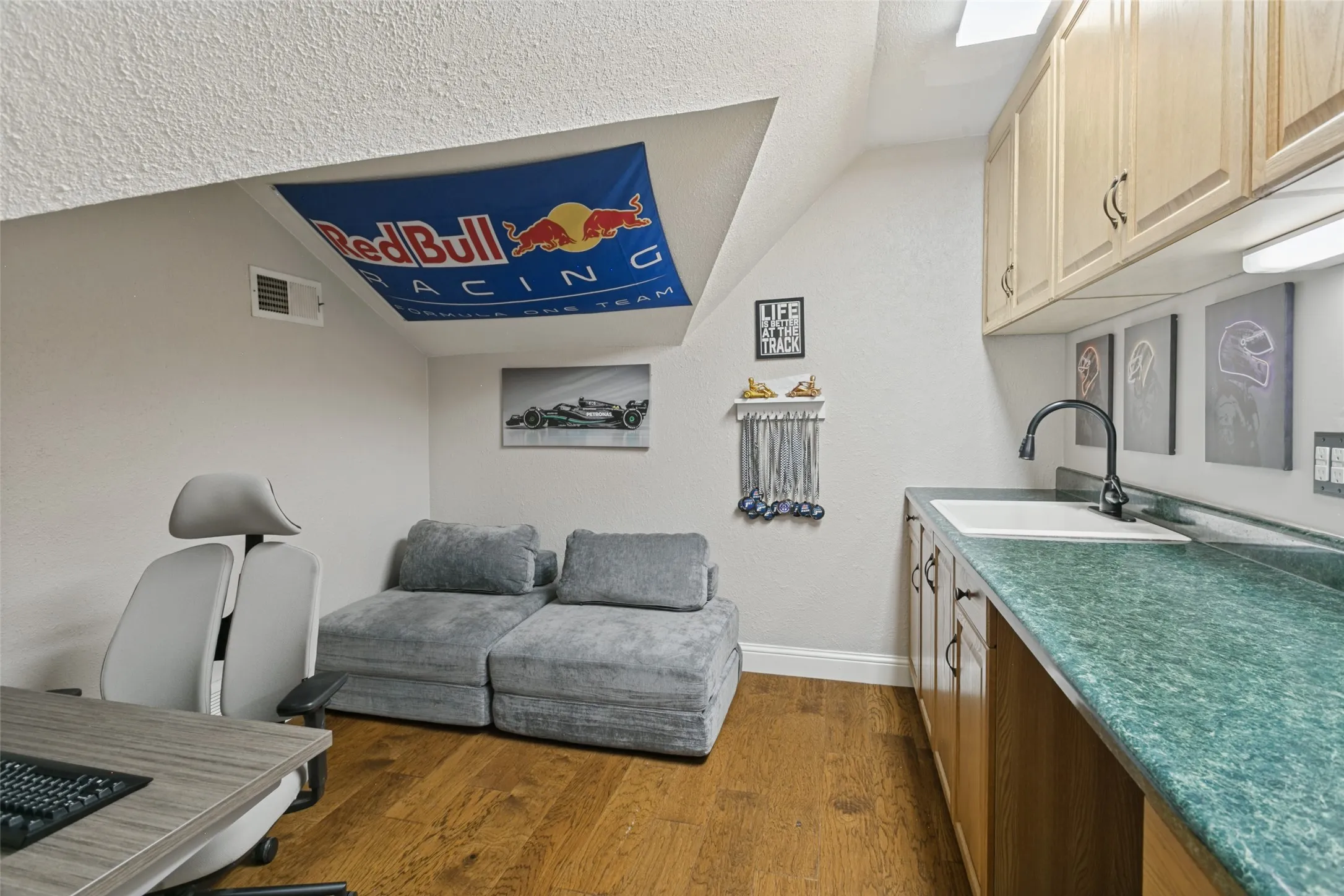 Bonus room off upstairs back bedroom