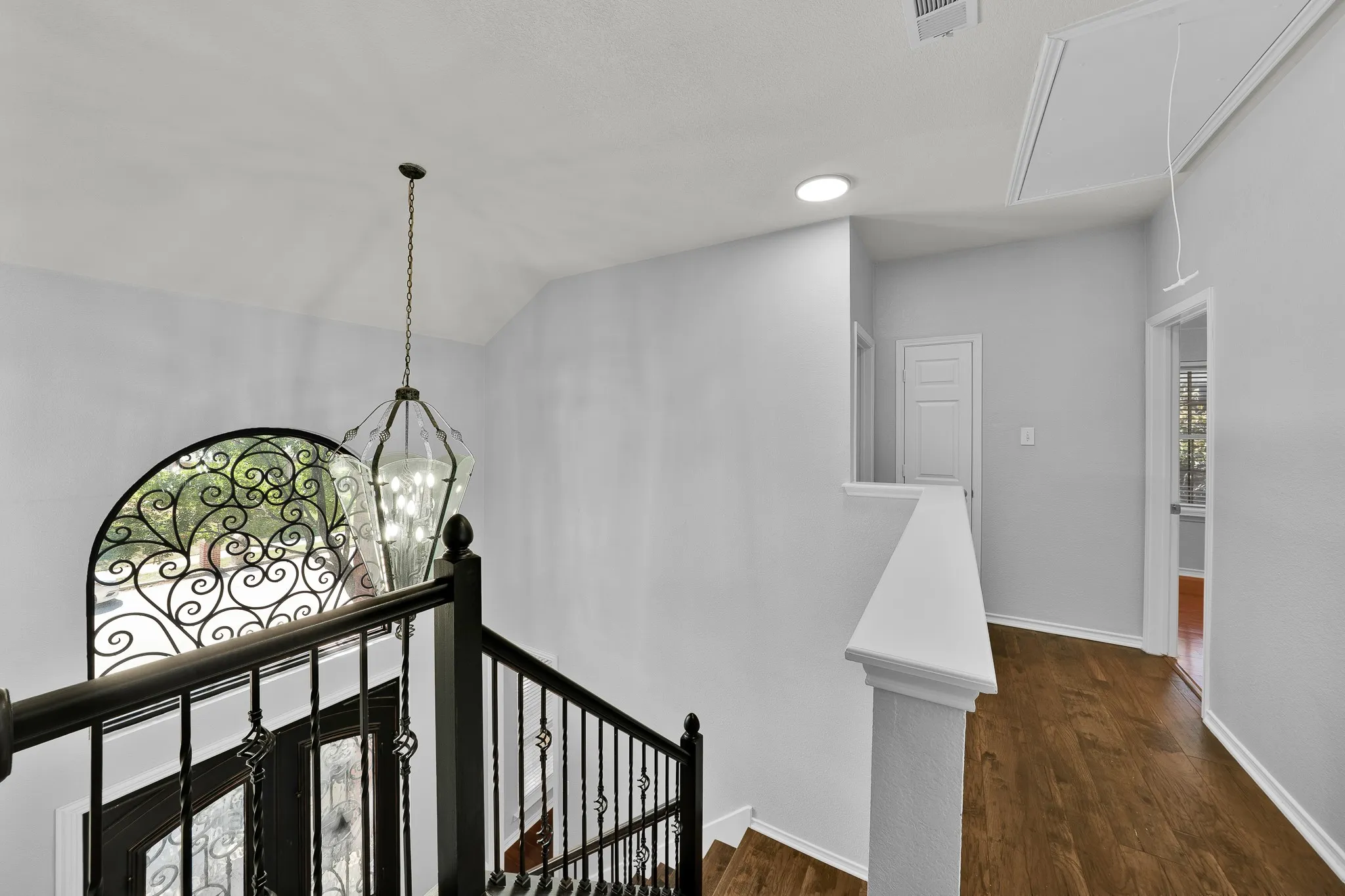 Single Family Residence For Sale in Collin County , 1410 Macrae Court, Allen, Texas 75013, 4 Bedroom, 3 Bathroom, 2 Garage spaces, 2,378 Sqft, built in 1999, mls#21415403, Real Estate Agent in Allen, Homes For Sale in Collin county, Homes For Sale in Allen, Realtor in Allen Texas, Real Estate Brokerage Independent Realty Texas, Luminita Cordes Realtor