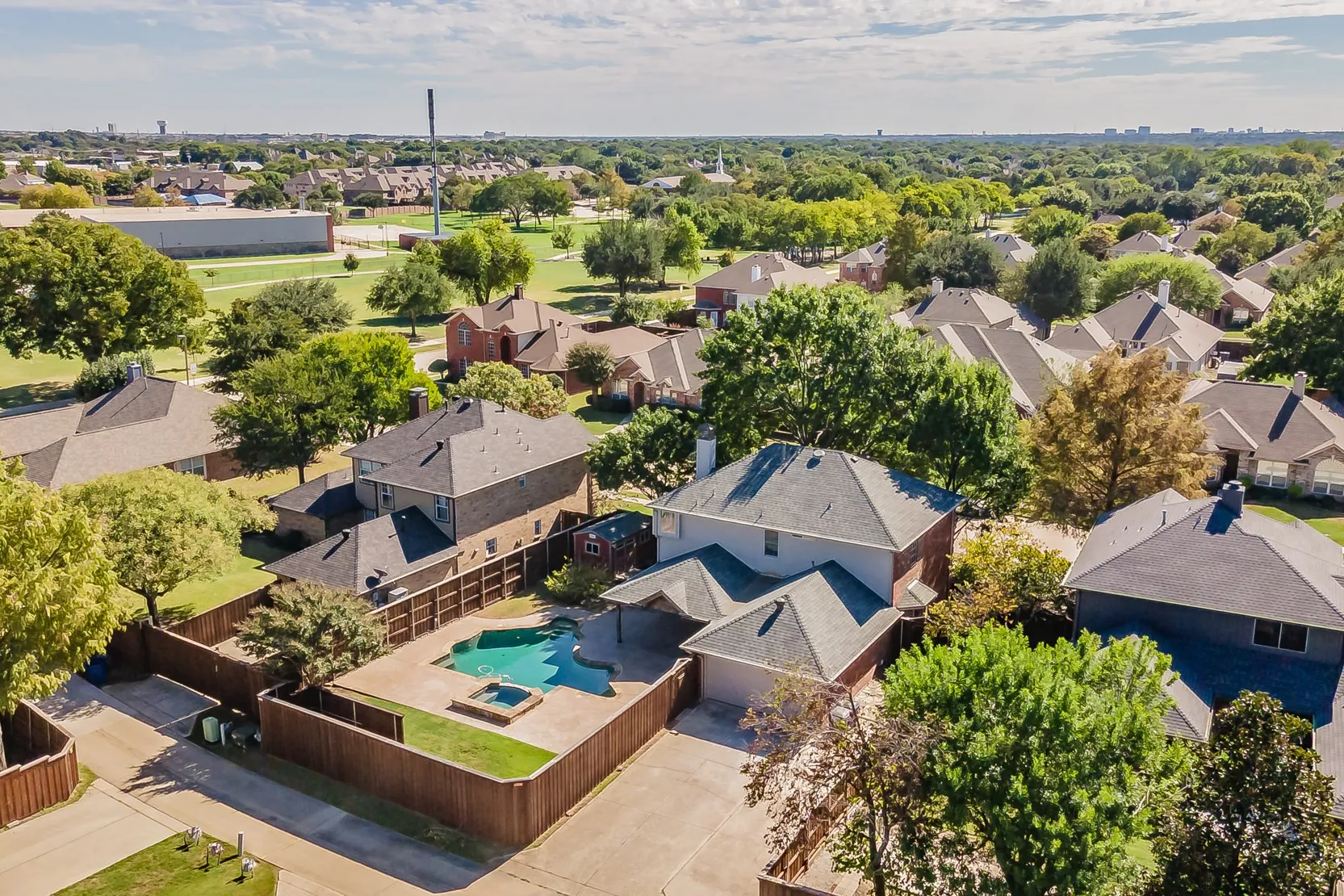 Single Family Residence For Sale in Collin County , 1410 Macrae Court, Allen, Texas 75013, 4 Bedroom, 3 Bathroom, 2 Garage spaces, 2,378 Sqft, built in 1999, mls#21415403, Real Estate Agent in Allen, Homes For Sale in Collin county, Homes For Sale in Allen, Realtor in Allen Texas, Real Estate Brokerage Independent Realty Texas, Luminita Cordes Realtor
