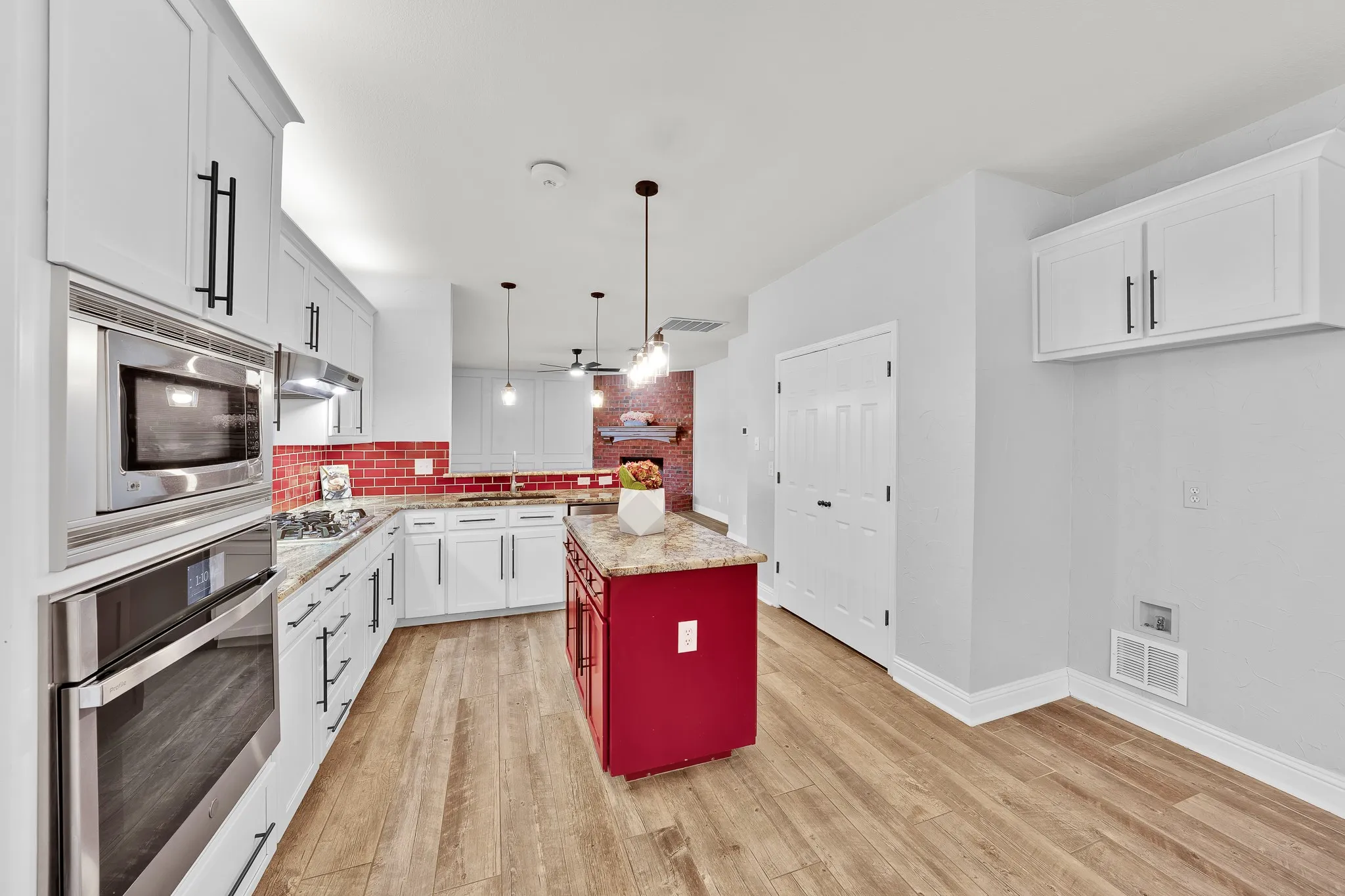 Single Family Residence For Sale in Collin County , 1410 Macrae Court, Allen, Texas 75013, 4 Bedroom, 3 Bathroom, 2 Garage spaces, 2,378 Sqft, built in 1999, mls#21415403, Real Estate Agent in Allen, Homes For Sale in Collin county, Homes For Sale in Allen, Realtor in Allen Texas, Real Estate Brokerage Independent Realty Texas, Luminita Cordes Realtor