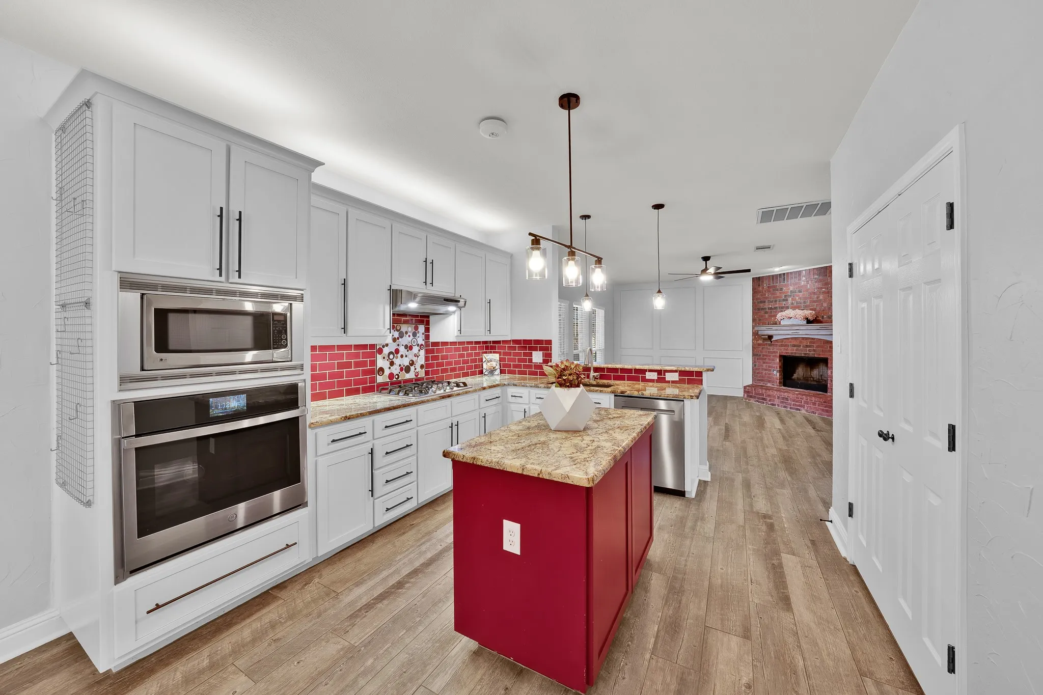 Single Family Residence For Sale in Collin County , 1410 Macrae Court, Allen, Texas 75013, 4 Bedroom, 3 Bathroom, 2 Garage spaces, 2,378 Sqft, built in 1999, mls#21415403, Real Estate Agent in Allen, Homes For Sale in Collin county, Homes For Sale in Allen, Realtor in Allen Texas, Real Estate Brokerage Independent Realty Texas, Luminita Cordes Realtor
