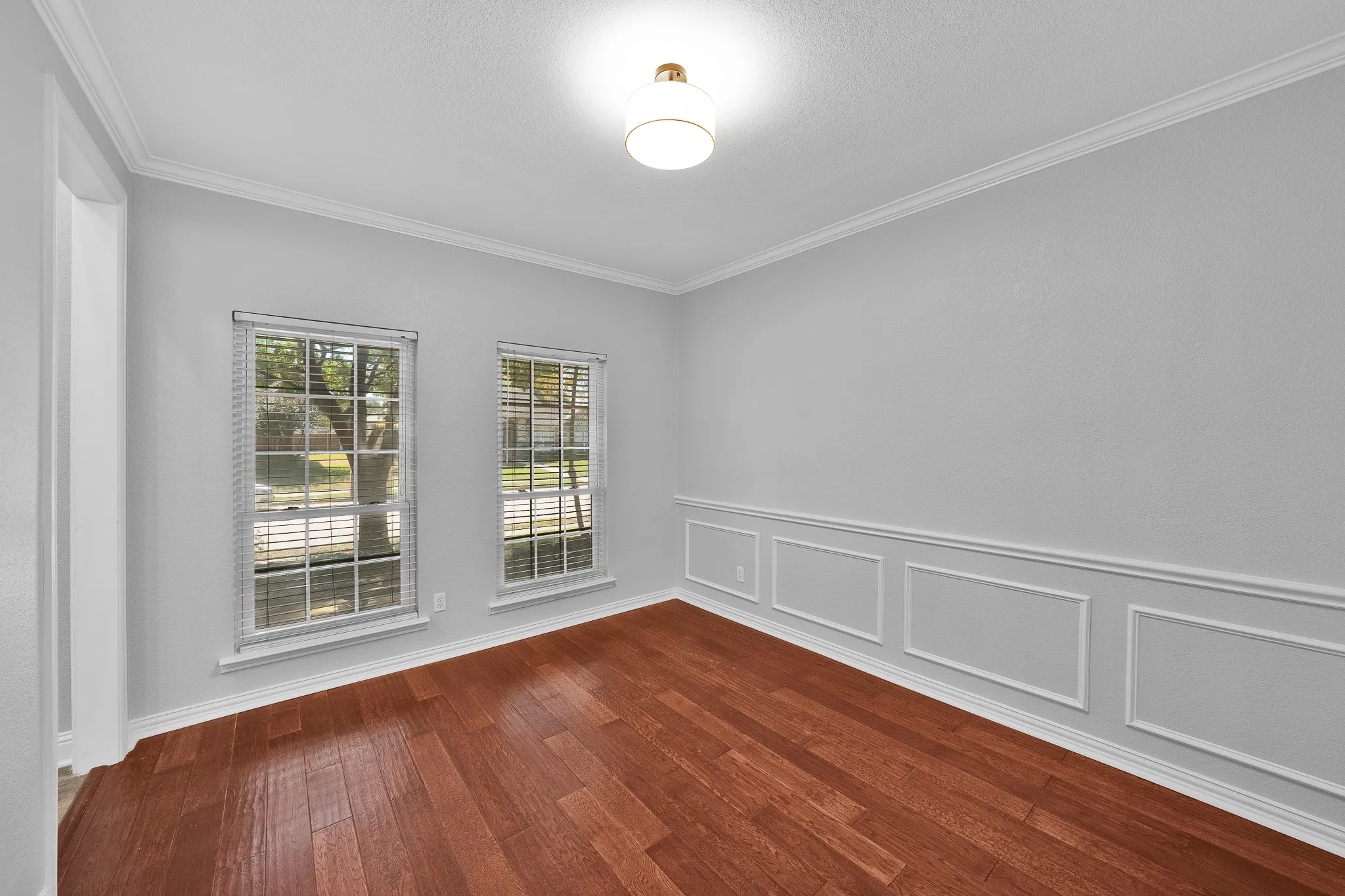 Single Family Residence For Sale in Collin County , 1410 Macrae Court, Allen, Texas 75013, 4 Bedroom, 3 Bathroom, 2 Garage spaces, 2,378 Sqft, built in 1999, mls#21415403, Real Estate Agent in Allen, Homes For Sale in Collin county, Homes For Sale in Allen, Realtor in Allen Texas, Real Estate Brokerage Independent Realty Texas, Luminita Cordes Realtor