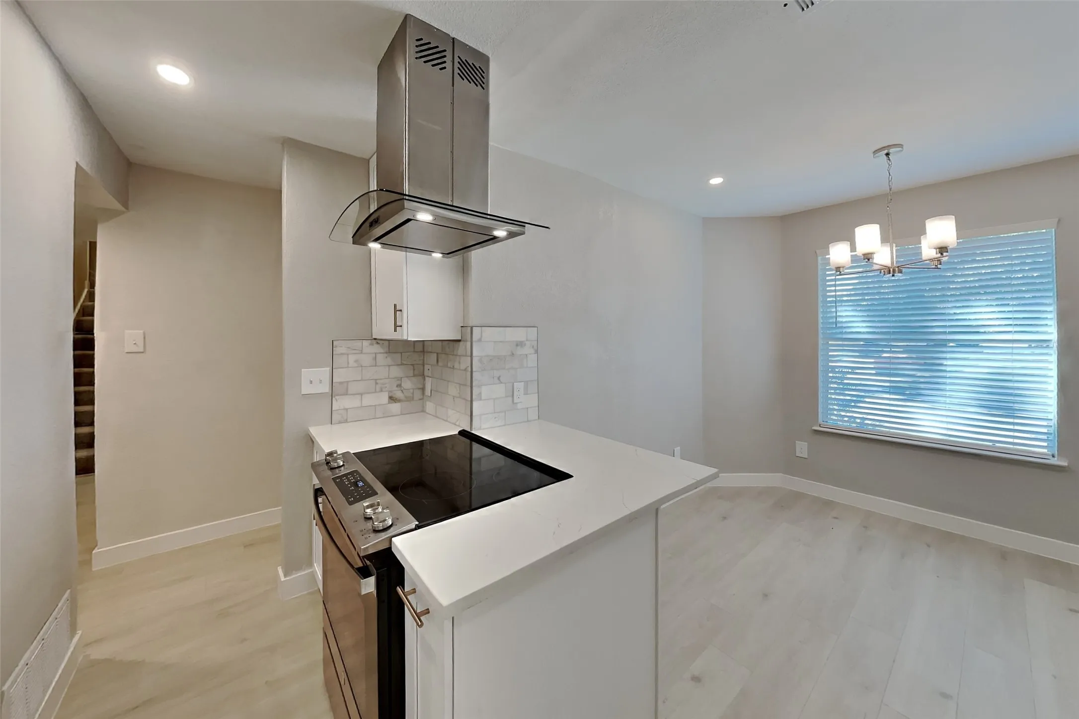 Single Family Residence For Rent in Collin County , 10650 Quest Drive, Frisco, Texas 75035, 3 Bedroom, 2 Bathroom, 2 Garage spaces, 1,349 Sqft, built in 1991, mls#21418583, Real Estate Agent in Frisco, Homes For Rent in Collin county, Homes For Rent in Frisco, Realtor in Frisco Texas, Real Estate Brokerage Independent Realty Texas, Luminita Cordes Realtor