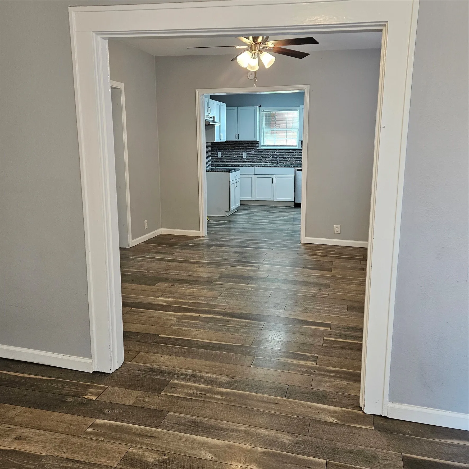 Single Family Residence For Rent in Hunt County , 4218 Stonewall Street, Greenville, Texas 75401, 2 Bedroom, 2 Bathroom, Garage spaces, 1,300 Sqft, built in 1940, mls#21418644, Real Estate Agent in Greenville, Homes For Rent in Hunt county, Homes For Rent in Greenville, Realtor in Greenville Texas, Real Estate Brokerage Independent Realty Texas, Luminita Cordes Realtor