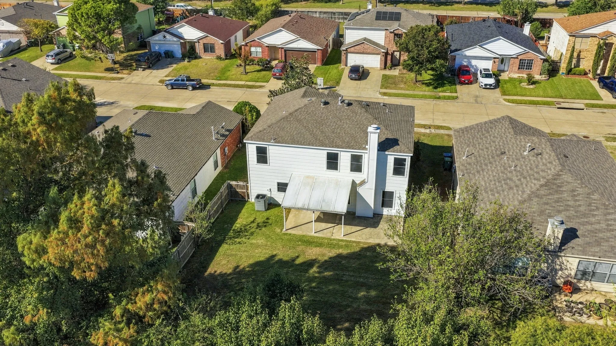 Single Family Residence For Sale in Tarrant County , 7007 Bridlewood Drive, Arlington, Texas 76002, 4 Bedroom, 3 Bathroom, 2 Garage spaces, 2,040 Sqft, built in 1999, mls#21418691, Real Estate Agent in Arlington, Homes For Sale in Tarrant county, Homes For Sale in Arlington, Realtor in Arlington Texas, Real Estate Brokerage Independent Realty Texas, Luminita Cordes Realtor
