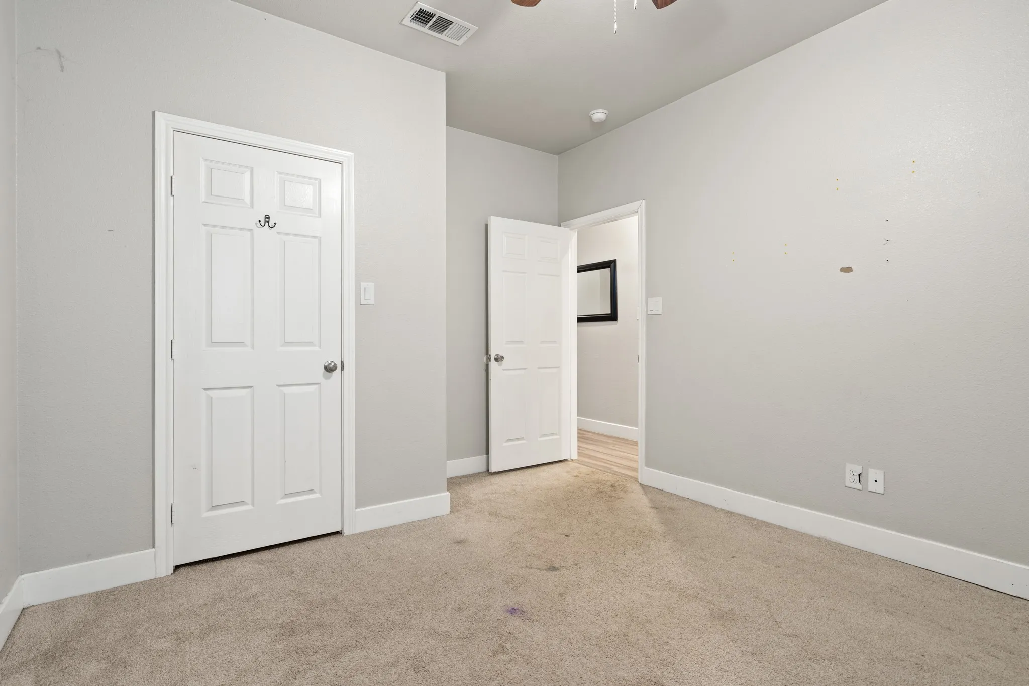 Single Family Residence For Sale in Hunt County , 3315 Pickett Street, Greenville, Texas 75401, 3 Bedroom, 2 Bathroom, 1 Garage spaces, 1,439 Sqft, built in 2022, mls#21415484, Real Estate Agent in Greenville, Homes For Sale in Hunt county, Homes For Sale in Greenville, Realtor in Greenville Texas, Real Estate Brokerage Independent Realty Texas, Luminita Cordes Realtor