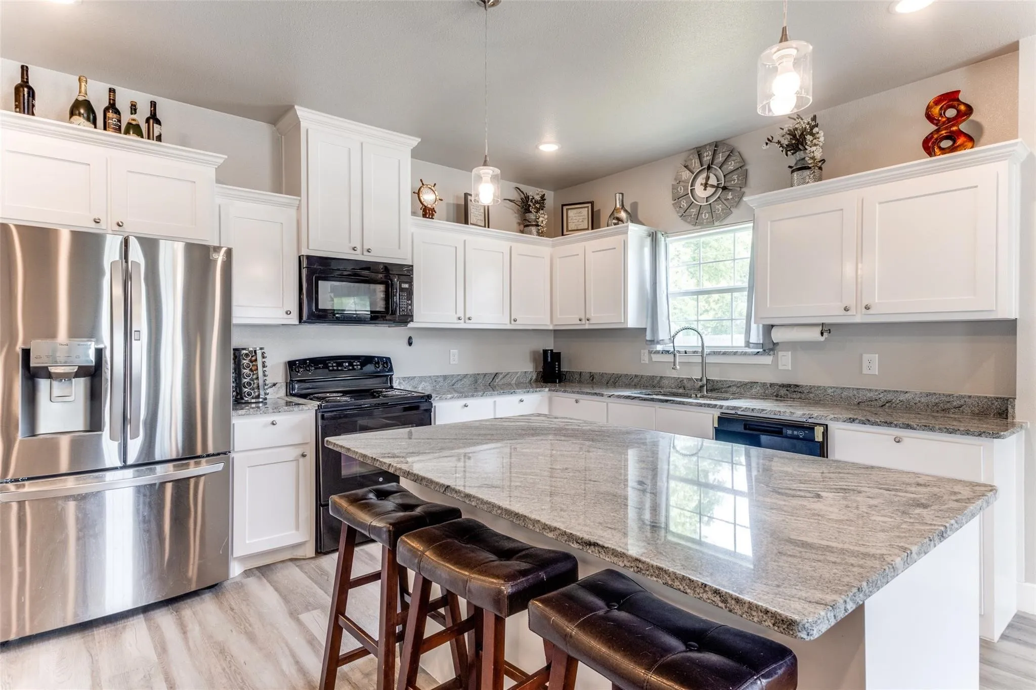 Single Family Residence For Sale in Hunt County , 3315 Pickett Street, Greenville, Texas 75401, 3 Bedroom, 2 Bathroom, 1 Garage spaces, 1,439 Sqft, built in 2022, mls#21415484, Real Estate Agent in Greenville, Homes For Sale in Hunt county, Homes For Sale in Greenville, Realtor in Greenville Texas, Real Estate Brokerage Independent Realty Texas, Luminita Cordes Realtor