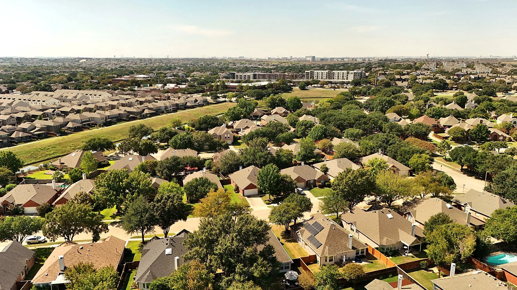 Single Family Residence For Sale in Dallas County , 10112 Norman Court, Irving, Texas 75063, 4 Bedroom, 2 Bathroom, 2 Garage spaces, 2,141 Sqft, built in 1994, mls#21411423, Real Estate Agent in Irving, Homes For Sale in Dallas county, Homes For Sale in Irving, Realtor in Irving Texas, Real Estate Brokerage Independent Realty Texas, Luminita Cordes Realtor