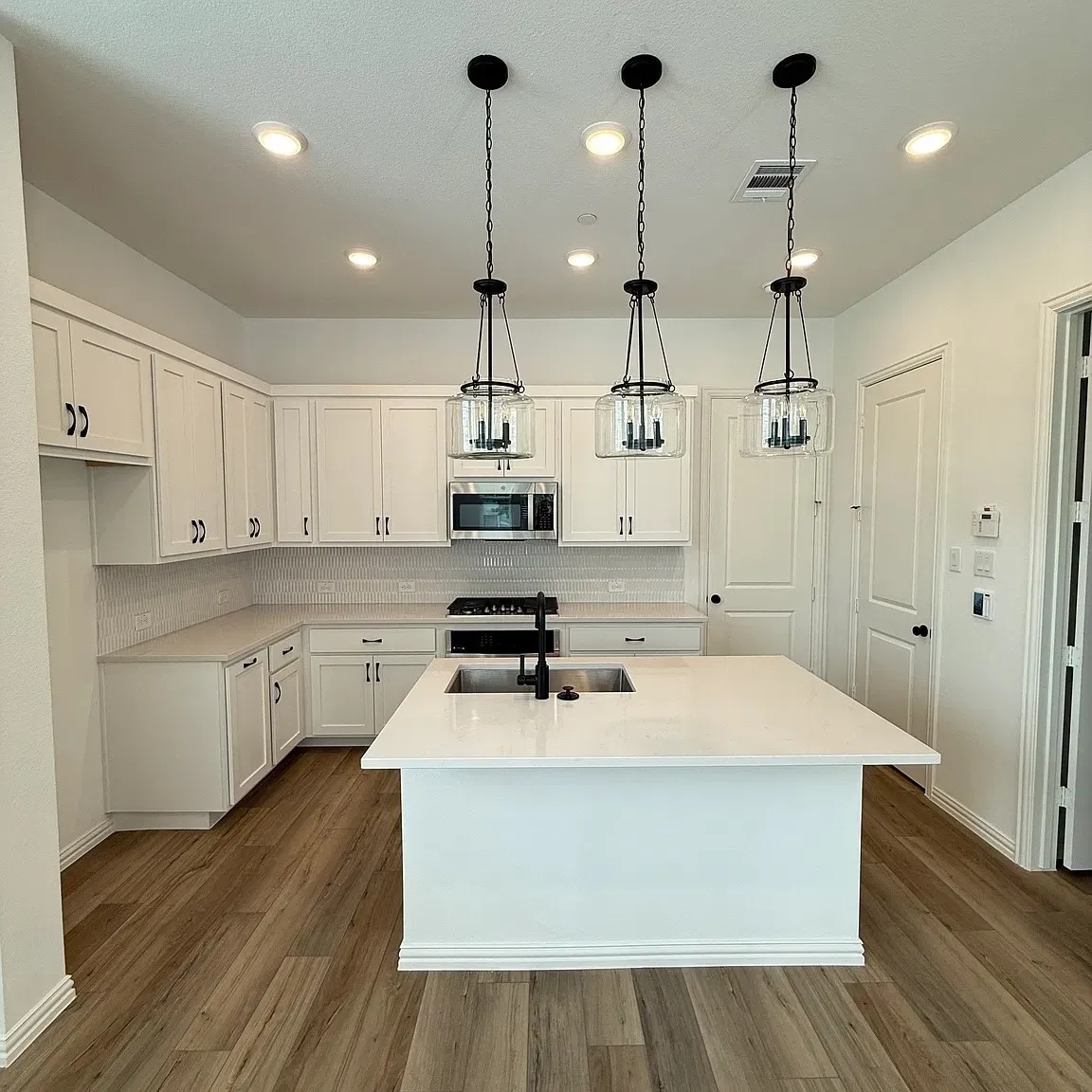 Single Family Residence For Rent in Tarrant County , 4201 Ruth Road, North Richland Hills, Texas 76180, 3 Bedroom, 3 Bathroom, 2 Garage spaces, 1,650 Sqft, built in 2026, mls#21418495, Real Estate Agent in North Richland Hills, Homes For Rent in Tarrant county, Homes For Rent in North Richland Hills, Realtor in North Richland Hills Texas, Real Estate Brokerage Independent Realty Texas, Luminita Cordes Realtor