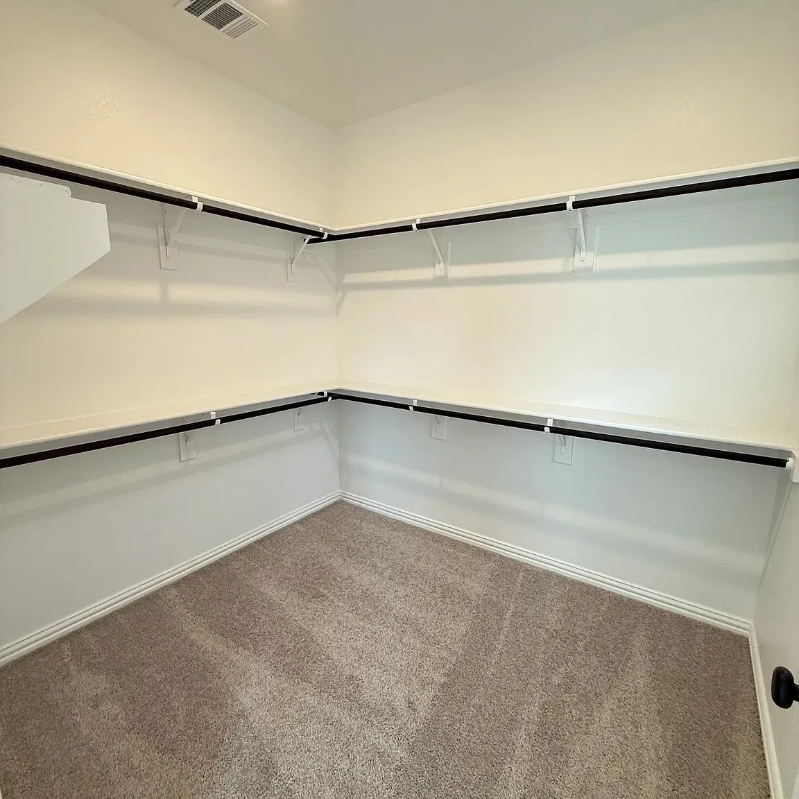 Single Family Residence For Rent in Tarrant County , 4201 Ruth Road, North Richland Hills, Texas 76180, 3 Bedroom, 3 Bathroom, 2 Garage spaces, 1,650 Sqft, built in 2026, mls#21418495, Real Estate Agent in North Richland Hills, Homes For Rent in Tarrant county, Homes For Rent in North Richland Hills, Realtor in North Richland Hills Texas, Real Estate Brokerage Independent Realty Texas, Luminita Cordes Realtor