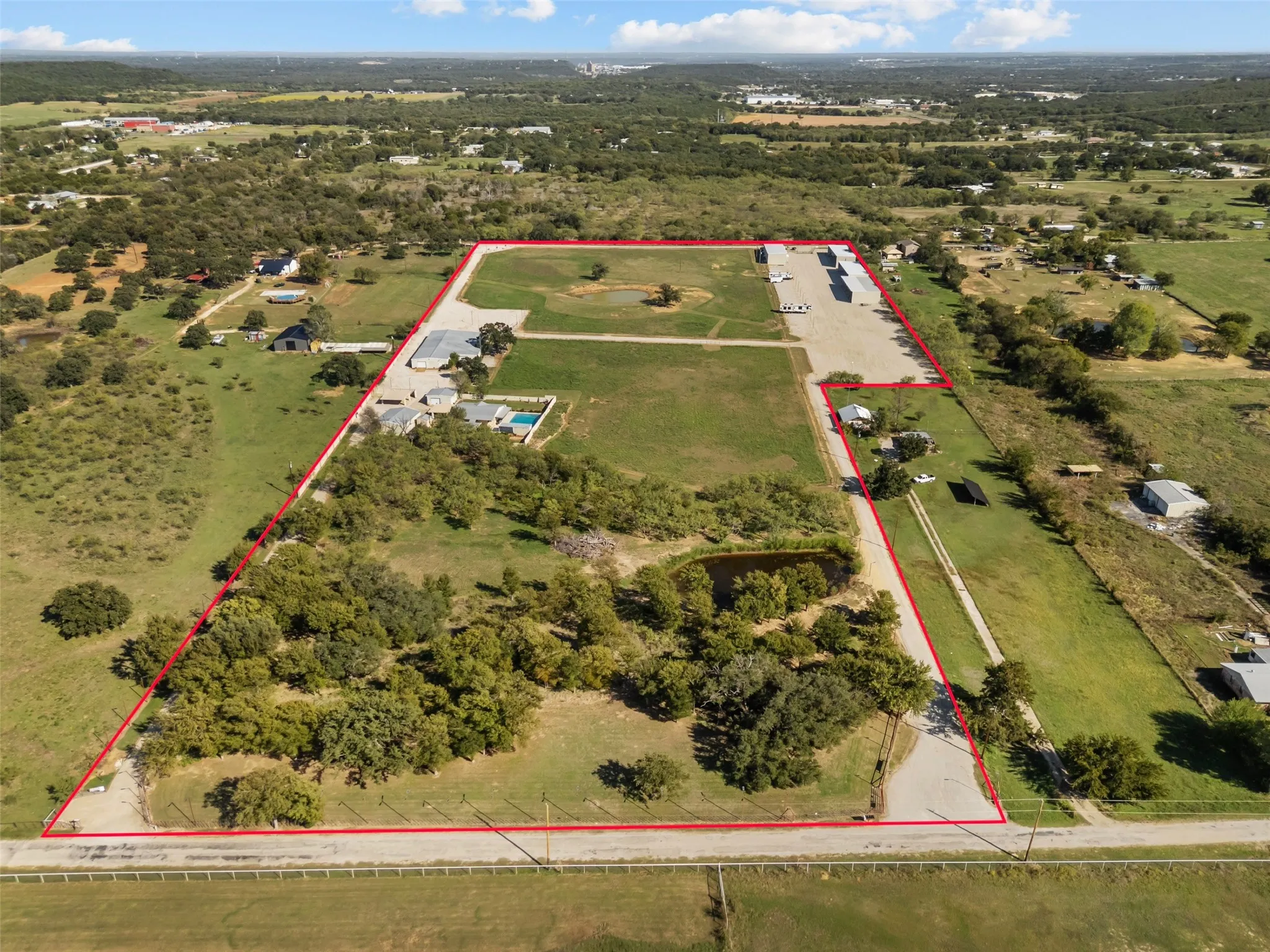 Triplex For Sale in Palo Pinto County , 462 Halsell Road, Mineral Wells, Texas 76067, 8 Bedroom, 9 Bathroom, 5 Garage spaces, 0 Sqft, built in 2008, mls#21418862, Real Estate Agent in Mineral Wells, Homes For Sale in Palo Pinto county, Homes For Sale in Mineral Wells, Realtor in Mineral Wells Texas, Real Estate Brokerage Independent Realty Texas, Luminita Cordes Realtor