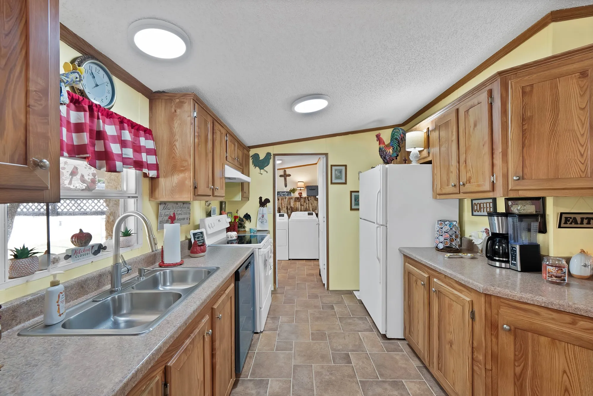 Triplex For Sale in Palo Pinto County , 462 Halsell Road, Mineral Wells, Texas 76067, 8 Bedroom, 9 Bathroom, 5 Garage spaces, 0 Sqft, built in 2008, mls#21418862, Real Estate Agent in Mineral Wells, Homes For Sale in Palo Pinto county, Homes For Sale in Mineral Wells, Realtor in Mineral Wells Texas, Real Estate Brokerage Independent Realty Texas, Luminita Cordes Realtor