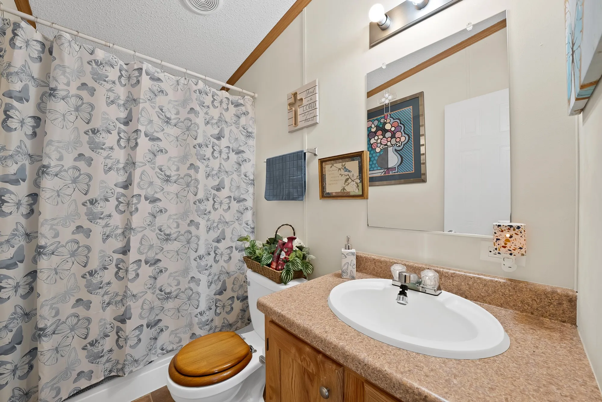 Triplex For Sale in Palo Pinto County , 462 Halsell Road, Mineral Wells, Texas 76067, 8 Bedroom, 9 Bathroom, 5 Garage spaces, 0 Sqft, built in 2008, mls#21418862, Real Estate Agent in Mineral Wells, Homes For Sale in Palo Pinto county, Homes For Sale in Mineral Wells, Realtor in Mineral Wells Texas, Real Estate Brokerage Independent Realty Texas, Luminita Cordes Realtor
