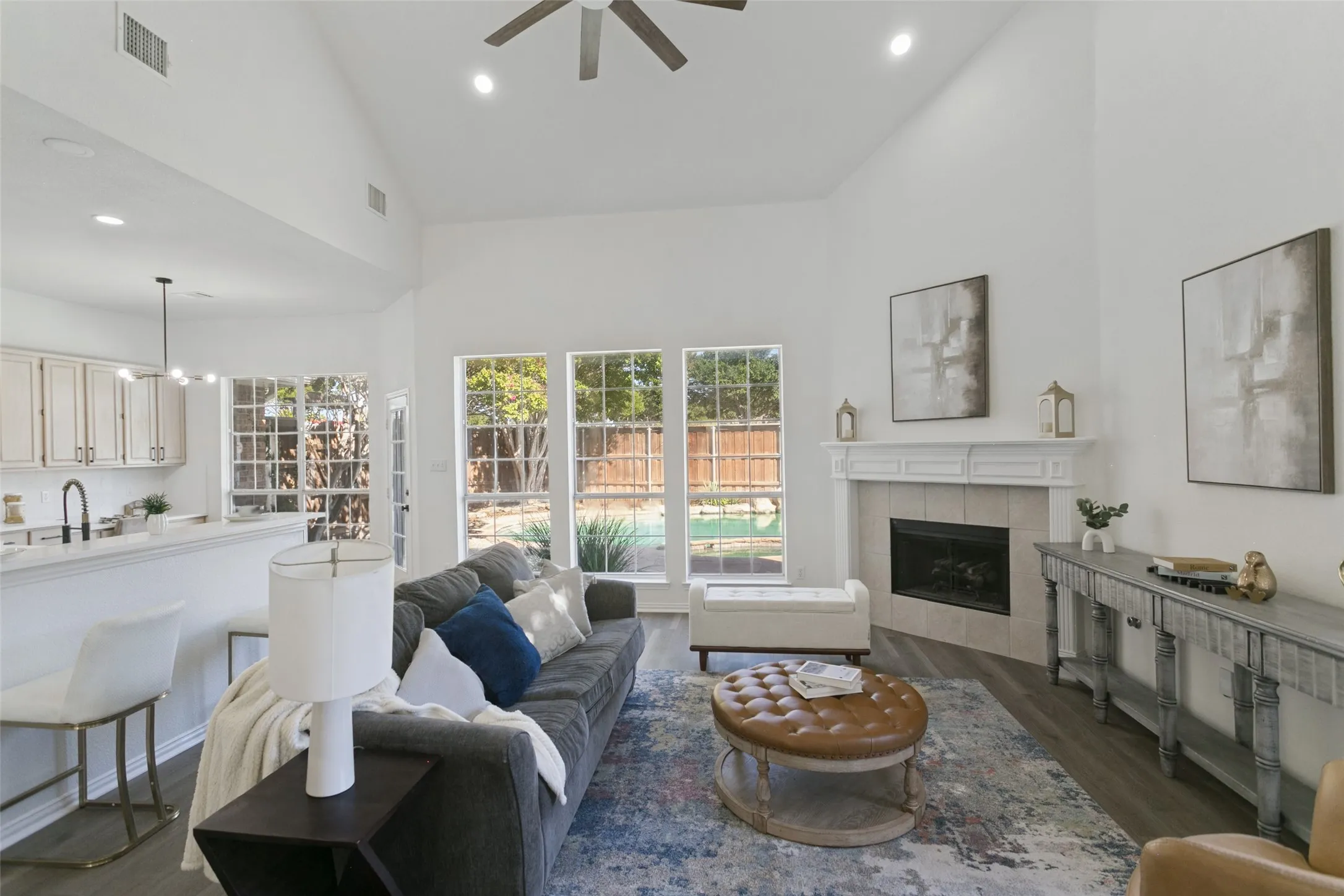 Single Family Residence For Rent in Collin County , 101 Fontana Court, Allen, Texas 75013, 3 Bedroom, 3 Bathroom, 2 Garage spaces, 2,197 Sqft, built in 1996, mls#21418854, Real Estate Agent in Allen, Homes For Rent in Collin county, Homes For Rent in Allen, Realtor in Allen Texas, Real Estate Brokerage Independent Realty Texas, Luminita Cordes Realtor