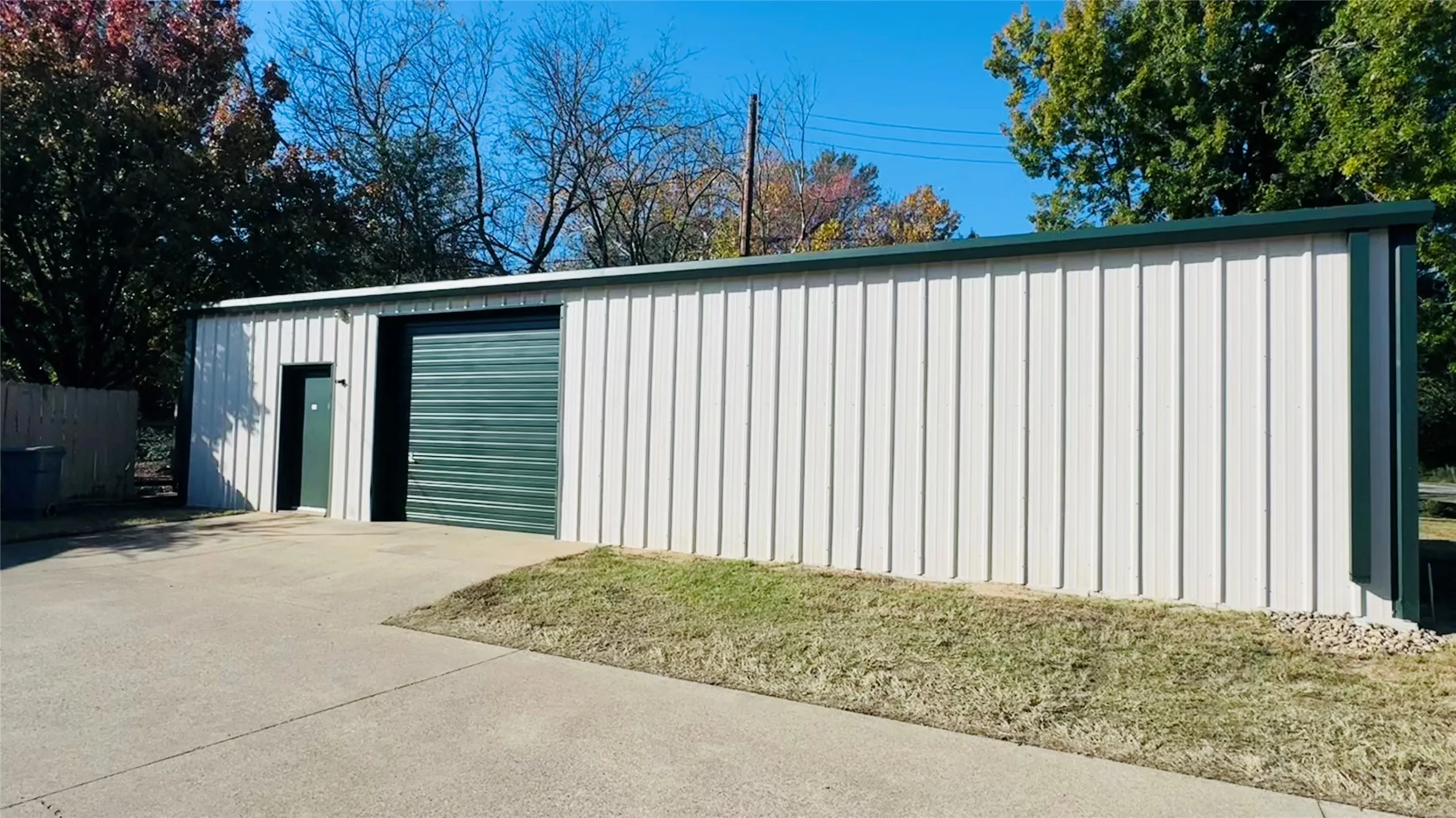 Warehouse For Sale in Van Zandt County , 573 W State Highway 243, Canton, Texas 75103, 0, 0, Garage spaces, 0 Sqft, built in 2007, mls#21418228, Real Estate Agent in Canton, Homes For Sale in Van Zandt county, Homes For Sale in Canton, Realtor in Canton Texas, Real Estate Brokerage Independent Realty Texas, Luminita Cordes Realtor