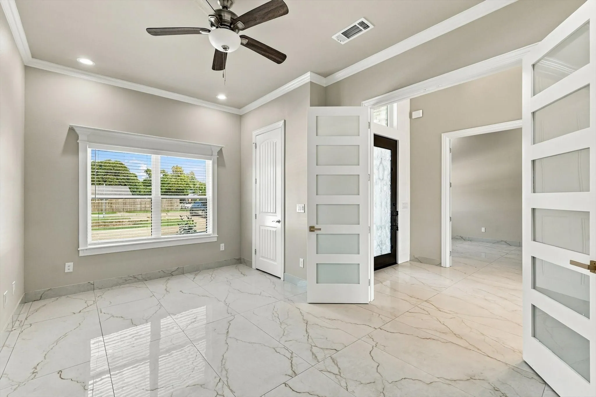 Single Family Residence For Sale in Tarrant County , 5200 Waterview Drive, Arlington, Texas 76016, 5 Bedroom, 4 Bathroom, 8 Garage spaces, 4,081 Sqft, built in 2026, mls#21417635, Real Estate Agent in Arlington, Homes For Sale in Tarrant county, Homes For Sale in Arlington, Realtor in Arlington Texas, Real Estate Brokerage Independent Realty Texas, Luminita Cordes Realtor