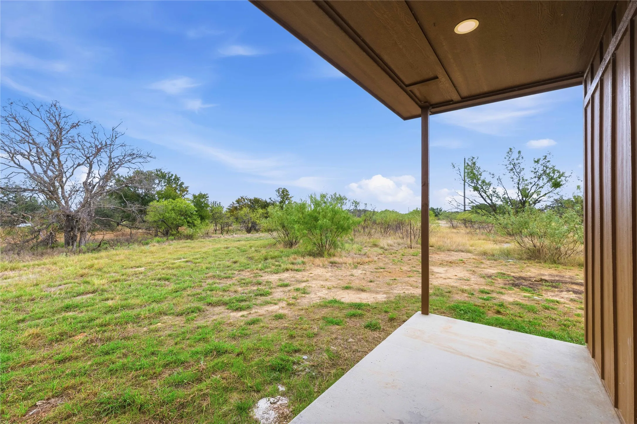 Single Family Residence For Sale in Brown County , 7605 Safe Harbor Drive, Brownwood, Texas 76801, 3 Bedroom, 2 Bathroom, 2 Garage spaces, 1,580 Sqft, built in 2023, mls#21399934, Real Estate Agent in Brownwood, Homes For Sale in Brown county, Homes For Sale in Brownwood, Realtor in Brownwood Texas, Real Estate Brokerage Independent Realty Texas, Luminita Cordes Realtor