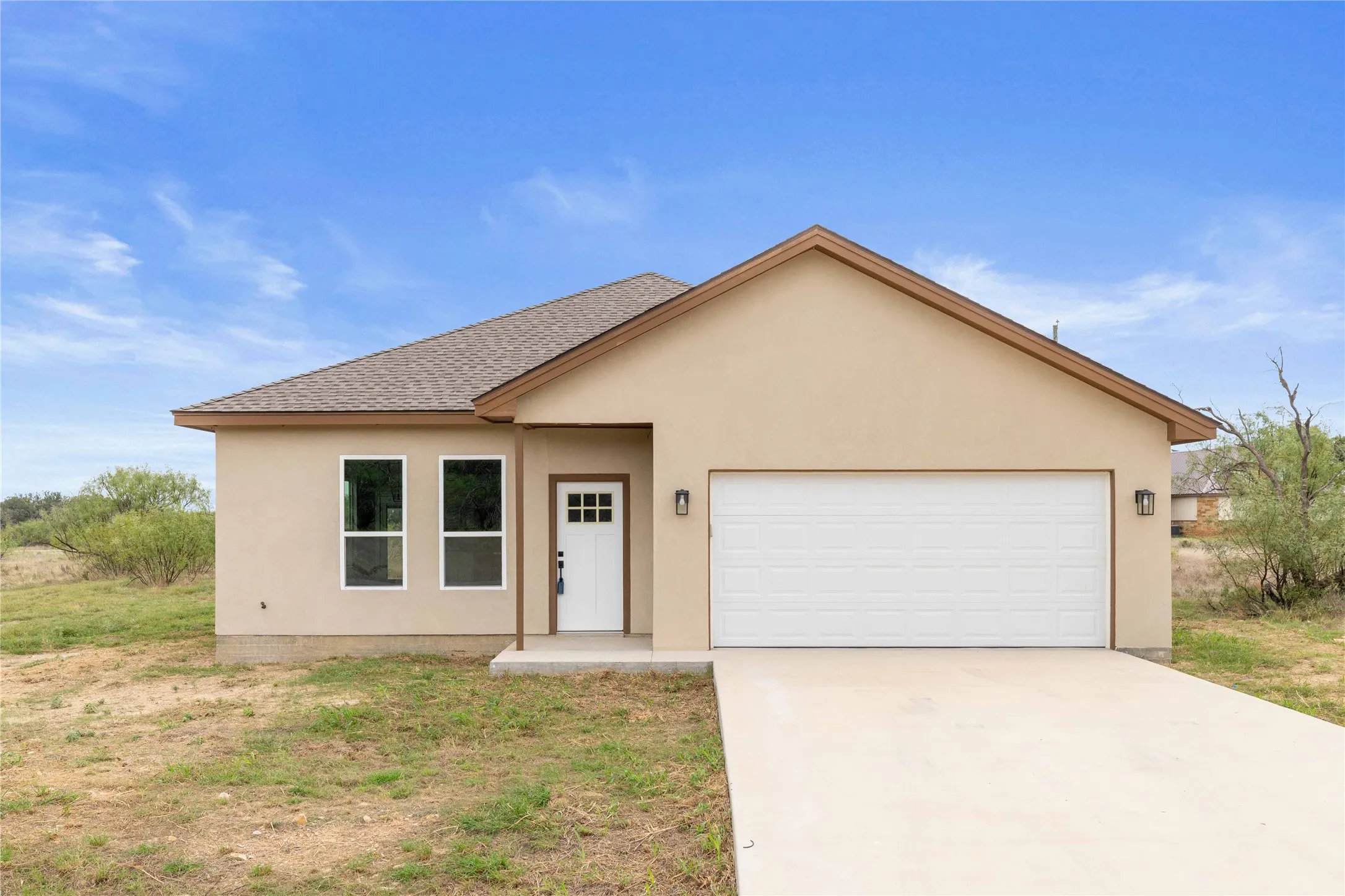 Single Family Residence For Sale in Brown County , 7605 Safe Harbor Drive, Brownwood, Texas 76801, 3 Bedroom, 2 Bathroom, 2 Garage spaces, 1,580 Sqft, built in 2023, mls#21399934, Real Estate Agent in Brownwood, Homes For Sale in Brown county, Homes For Sale in Brownwood, Realtor in Brownwood Texas, Real Estate Brokerage Independent Realty Texas, Luminita Cordes Realtor
