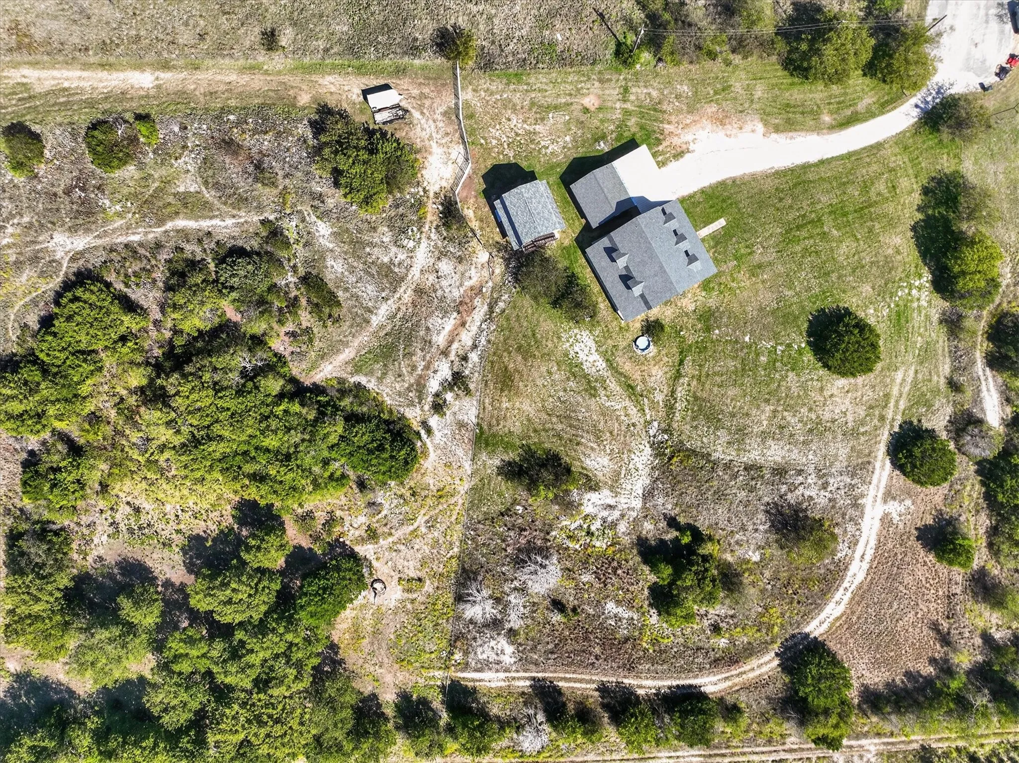 Single Family Residence For Sale in Hood County , 7600 Clearview Hills Court, Cresson, Texas 76035, 4 Bedroom, 3 Bathroom, Garage spaces, 2,781 Sqft, built in 2001, mls#21417528, Real Estate Agent in Cresson, Homes For Sale in Hood county, Homes For Sale in Cresson, Realtor in Cresson Texas, Real Estate Brokerage Independent Realty Texas, Luminita Cordes Realtor