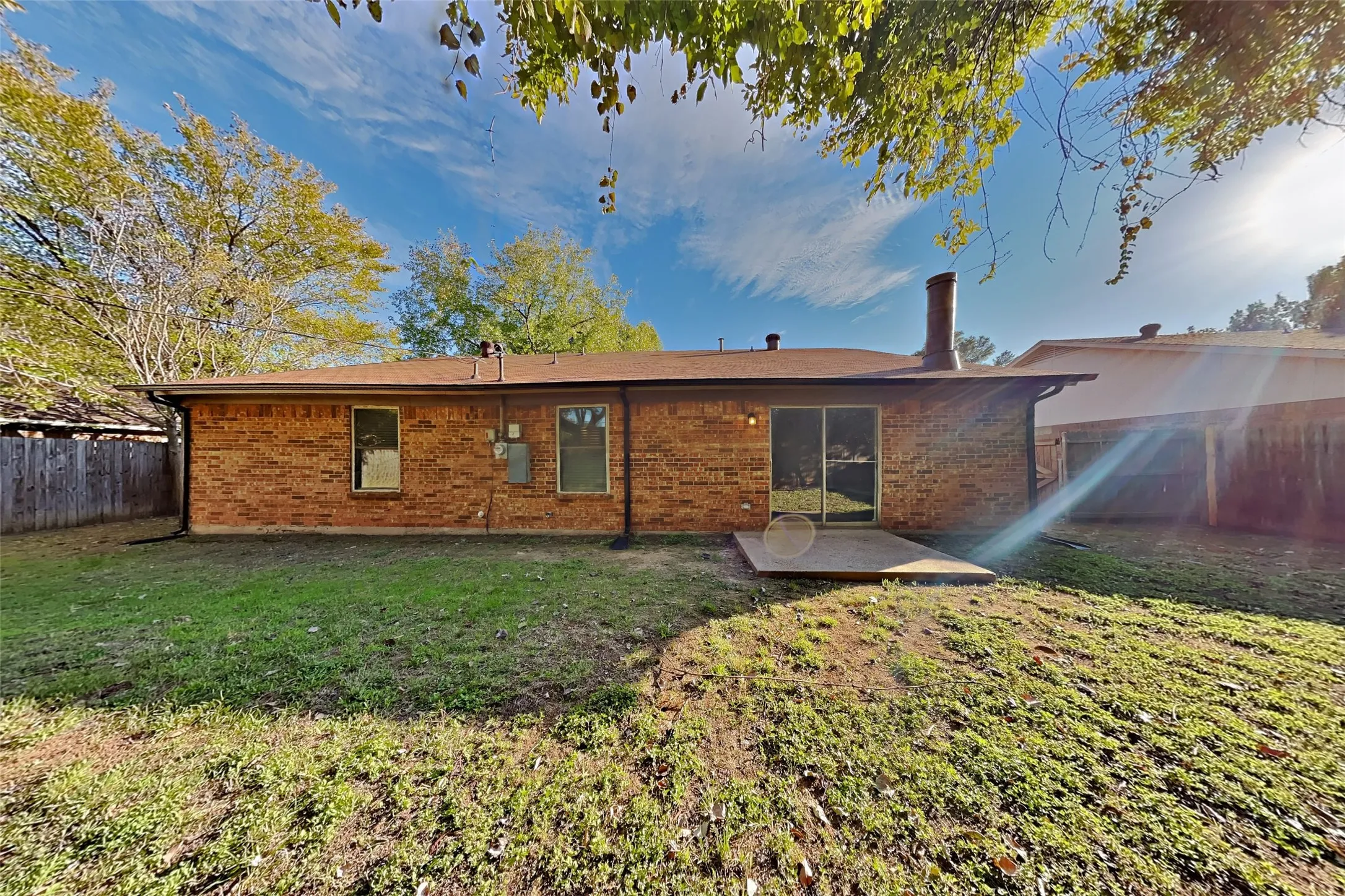 Single Family Residence For Rent in Tarrant County , 4301 Middlebrook Drive, Arlington, Texas 76016, 3 Bedroom, 2 Bathroom, 2 Garage spaces, 1,394 Sqft, built in 1982, mls#21419073, Real Estate Agent in Arlington, Homes For Rent in Tarrant county, Homes For Rent in Arlington, Realtor in Arlington Texas, Real Estate Brokerage Independent Realty Texas, Luminita Cordes Realtor