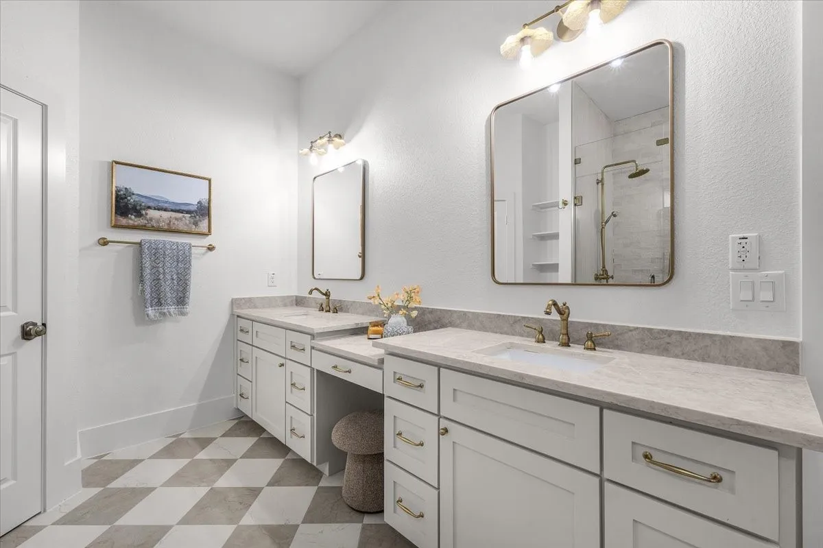 Single Family Residence For Sale in Tarrant County , 1725 Langston Street, Fort Worth, Texas 76105, 4 Bedroom, 2 Bathroom, 2 Garage spaces, 1,909 Sqft, built in 2026, mls#21419084, Real Estate Agent in Fort Worth, Homes For Sale in Tarrant county, Homes For Sale in Fort Worth, Realtor in Fort Worth Texas, Real Estate Brokerage Independent Realty Texas, Luminita Cordes Realtor
