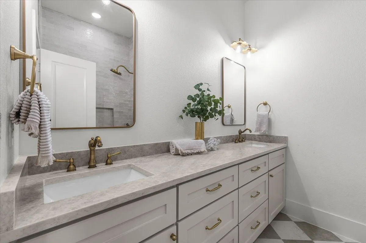 Single Family Residence For Sale in Tarrant County , 1725 Langston Street, Fort Worth, Texas 76105, 4 Bedroom, 2 Bathroom, 2 Garage spaces, 1,909 Sqft, built in 2026, mls#21419084, Real Estate Agent in Fort Worth, Homes For Sale in Tarrant county, Homes For Sale in Fort Worth, Realtor in Fort Worth Texas, Real Estate Brokerage Independent Realty Texas, Luminita Cordes Realtor