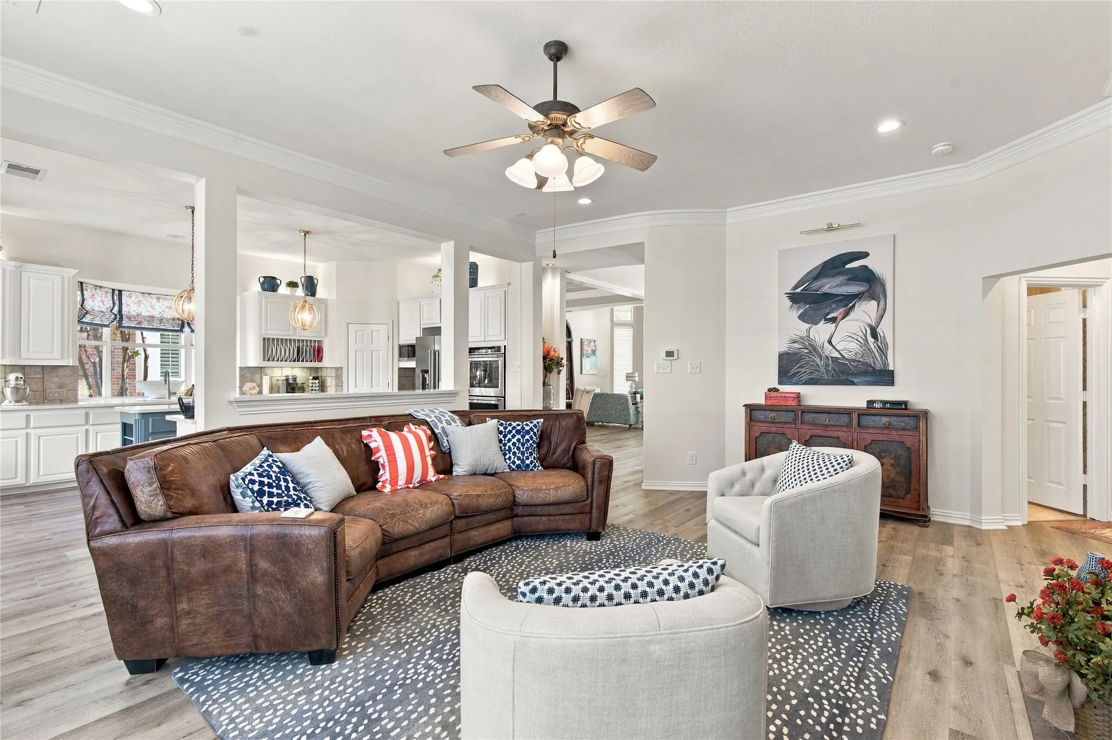 Single Family Residence For Sale in Denton County , 1428 Brookside Drive, Carrollton, Texas 75007, 5 Bedroom, 4 Bathroom, 3 Garage spaces, 4,080 Sqft, built in 1998, mls#21416437, Real Estate Agent in Carrollton, Homes For Sale in Denton county, Homes For Sale in Carrollton, Realtor in Carrollton Texas, Real Estate Brokerage Independent Realty Texas, Luminita Cordes Realtor