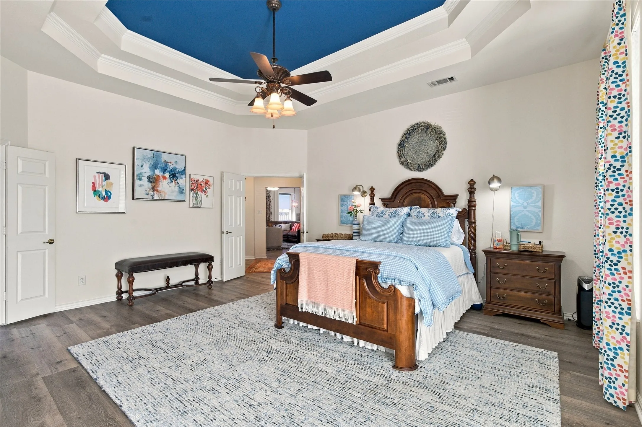 Single Family Residence For Sale in Denton County , 1428 Brookside Drive, Carrollton, Texas 75007, 5 Bedroom, 4 Bathroom, 3 Garage spaces, 4,080 Sqft, built in 1998, mls#21416437, Real Estate Agent in Carrollton, Homes For Sale in Denton county, Homes For Sale in Carrollton, Realtor in Carrollton Texas, Real Estate Brokerage Independent Realty Texas, Luminita Cordes Realtor