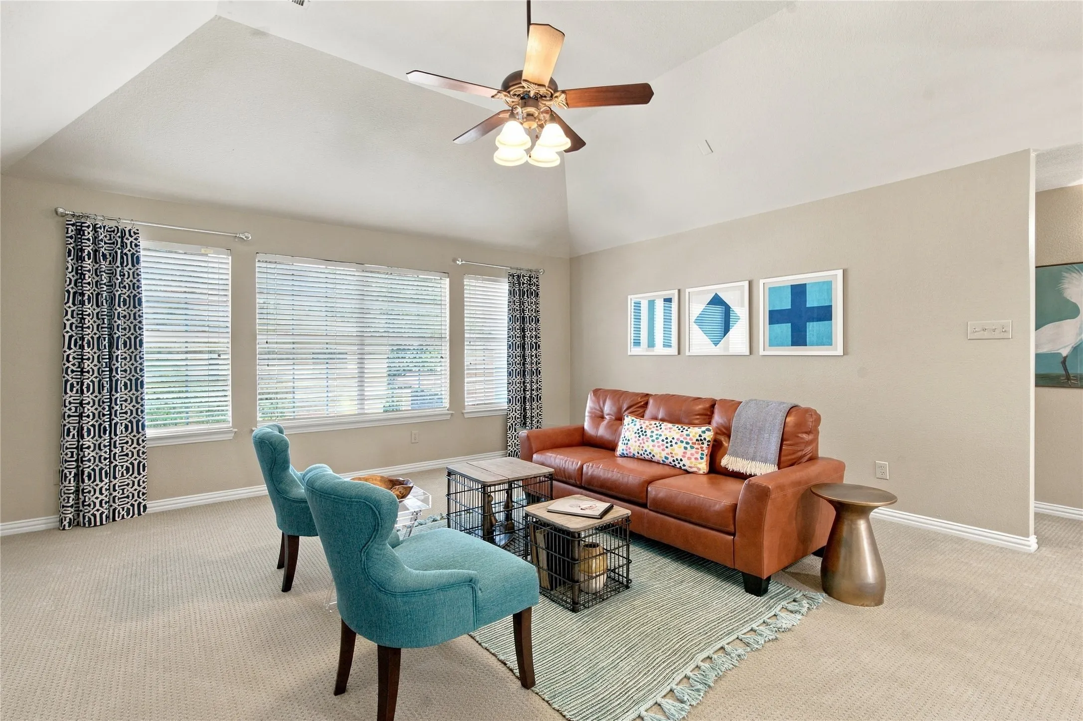 Single Family Residence For Sale in Denton County , 1428 Brookside Drive, Carrollton, Texas 75007, 5 Bedroom, 4 Bathroom, 3 Garage spaces, 4,080 Sqft, built in 1998, mls#21416437, Real Estate Agent in Carrollton, Homes For Sale in Denton county, Homes For Sale in Carrollton, Realtor in Carrollton Texas, Real Estate Brokerage Independent Realty Texas, Luminita Cordes Realtor
