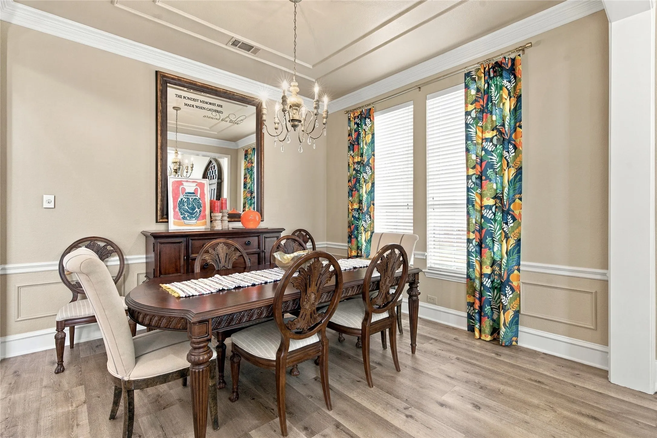 Single Family Residence For Sale in Denton County , 1428 Brookside Drive, Carrollton, Texas 75007, 5 Bedroom, 4 Bathroom, 3 Garage spaces, 4,080 Sqft, built in 1998, mls#21416437, Real Estate Agent in Carrollton, Homes For Sale in Denton county, Homes For Sale in Carrollton, Realtor in Carrollton Texas, Real Estate Brokerage Independent Realty Texas, Luminita Cordes Realtor
