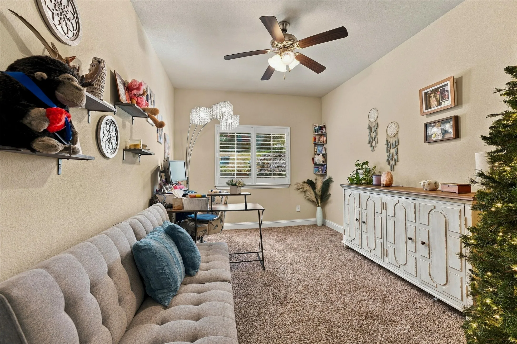 Single Family Residence For Sale in Tarrant County , 428 Lake Terrace Drive, Azle, Texas 76020, 3 Bedroom, 2 Bathroom, 2 Garage spaces, 2,069 Sqft, built in 2018, mls#21419020, Real Estate Agent in Azle, Homes For Sale in Tarrant county, Homes For Sale in Azle, Realtor in Azle Texas, Real Estate Brokerage Independent Realty Texas, Luminita Cordes Realtor