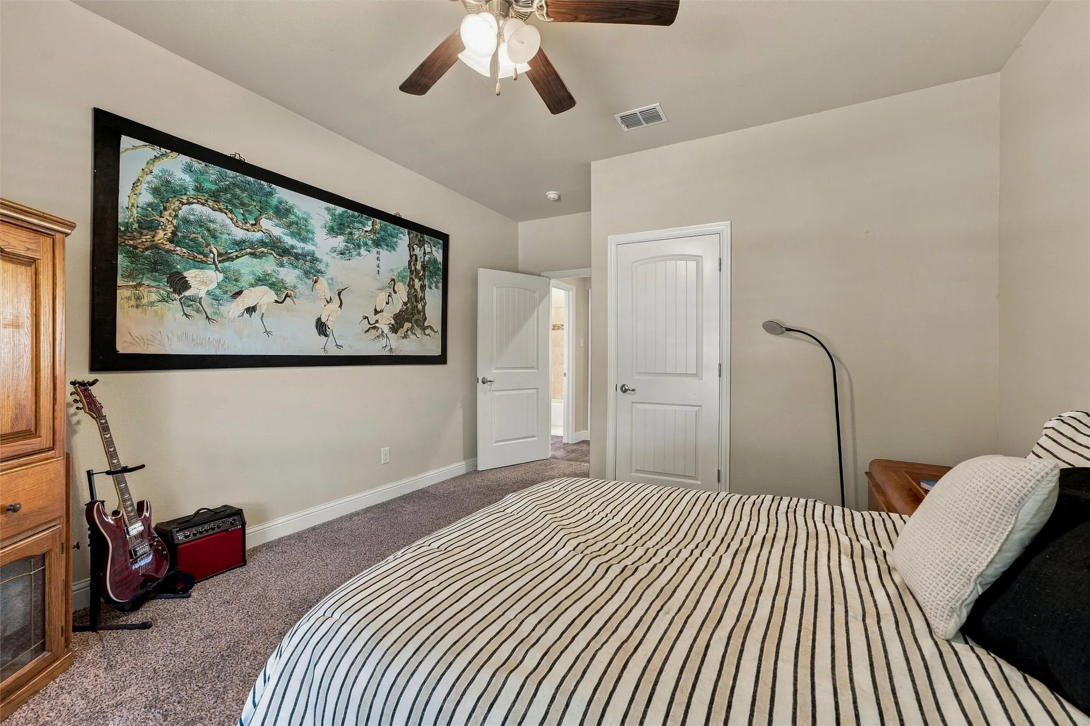 Single Family Residence For Sale in Tarrant County , 428 Lake Terrace Drive, Azle, Texas 76020, 3 Bedroom, 2 Bathroom, 2 Garage spaces, 2,069 Sqft, built in 2018, mls#21419020, Real Estate Agent in Azle, Homes For Sale in Tarrant county, Homes For Sale in Azle, Realtor in Azle Texas, Real Estate Brokerage Independent Realty Texas, Luminita Cordes Realtor