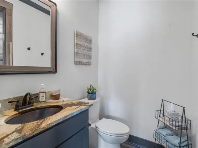 Single Family Residence For Sale in Smith County , 6528 Emory Court, Tyler, Texas 75703, 5 Bedroom, 5 Bathroom, 3 Garage spaces, 4,000 Sqft, built in 2017, mls#21419193, Real Estate Agent in Tyler, Homes For Sale in Smith county, Homes For Sale in Tyler, Realtor in Tyler Texas, Real Estate Brokerage Independent Realty Texas, Luminita Cordes Realtor