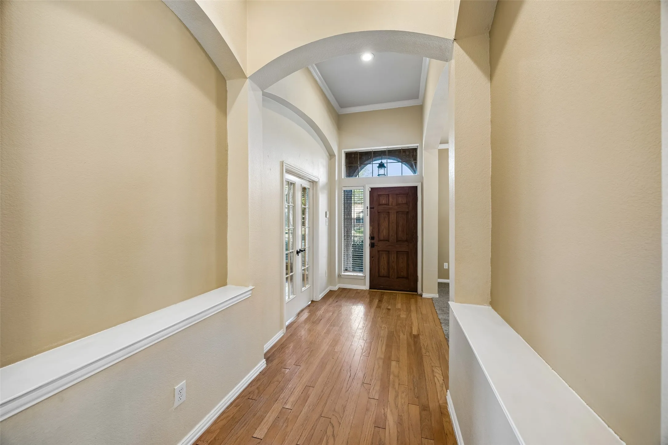 Single Family Residence For Rent in Denton County , 1645 Castle Pines Drive, Frisco, Texas 75036, 3 Bedroom, 2 Bathroom, 2 Garage spaces, 2,212 Sqft, built in 2000, mls#21416428, Real Estate Agent in Frisco, Homes For Rent in Denton county, Homes For Rent in Frisco, Realtor in Frisco Texas, Real Estate Brokerage Independent Realty Texas, Luminita Cordes Realtor