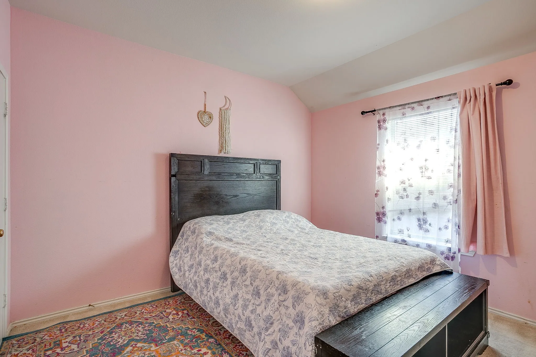Single Family Residence For Sale in Tarrant County , 2216 Pacino Drive, Fort Worth, Texas 76134, 3 Bedroom, 2 Bathroom, 2 Garage spaces, 1,811 Sqft, built in 2004, mls#21418971, Real Estate Agent in Fort Worth, Homes For Sale in Tarrant county, Homes For Sale in Fort Worth, Realtor in Fort Worth Texas, Real Estate Brokerage Independent Realty Texas, Luminita Cordes Realtor