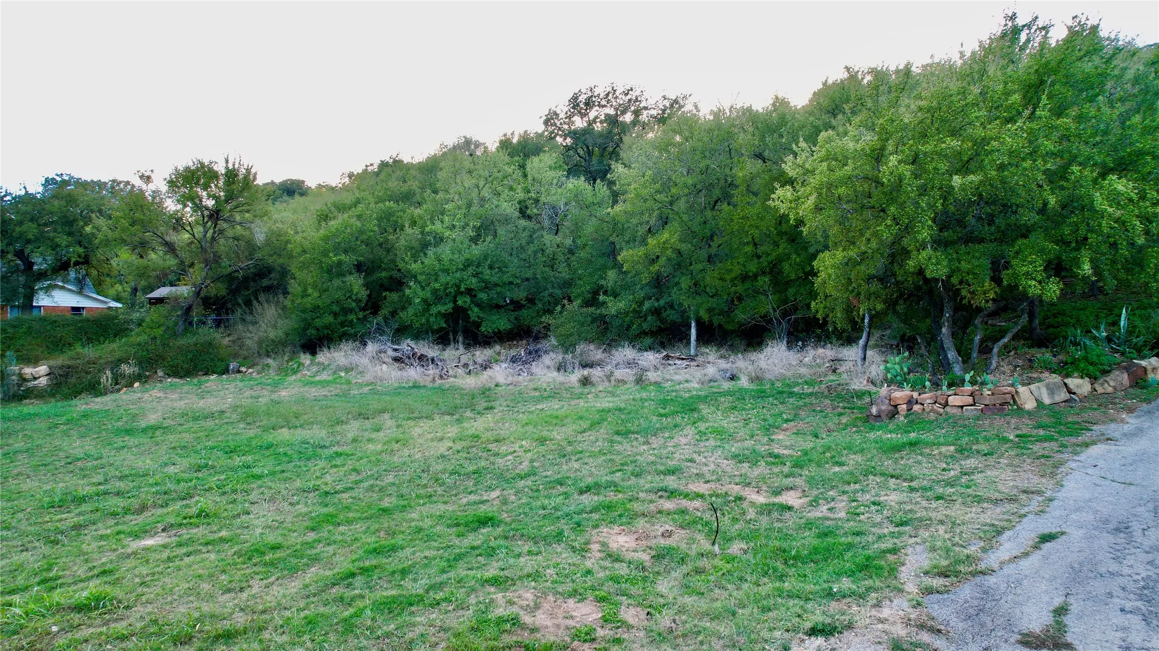 Unimproved Land For Sale in Palo Pinto County , 609 NW 6th Street, Mineral Wells, Texas 76067, 0, 0, Garage spaces, 0 Sqft, built in 0, mls#21416511, Real Estate Agent in Mineral Wells, Homes For Sale in Palo Pinto county, Homes For Sale in Mineral Wells, Realtor in Mineral Wells Texas, Real Estate Brokerage Independent Realty Texas, Luminita Cordes Realtor