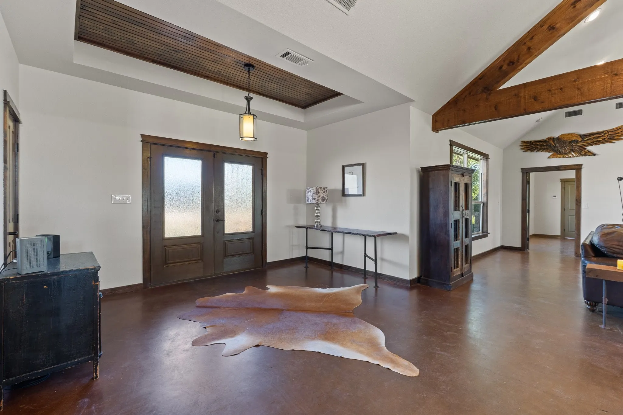 Farm For Sale in Johnson County , 10149 Fm 1434, Cleburne, Texas 76033, 3 Bedroom, 2 Bathroom, 2 Garage spaces, 3,144 Sqft, built in 2014, mls#21419012, Real Estate Agent in Cleburne, Homes For Sale in Johnson county, Homes For Sale in Cleburne, Realtor in Cleburne Texas, Real Estate Brokerage Independent Realty Texas, Luminita Cordes Realtor