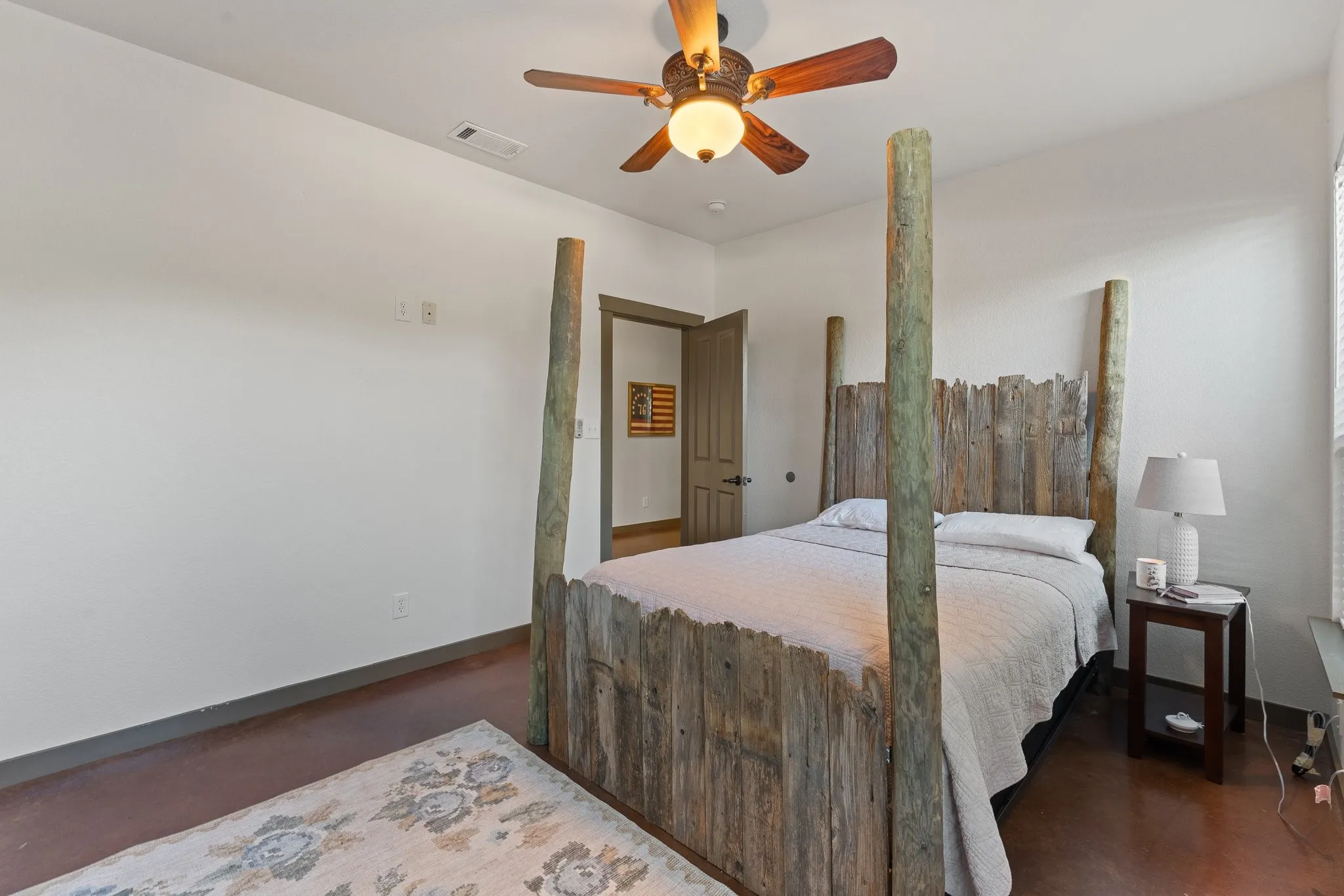 Farm For Sale in Johnson County , 10149 Fm 1434, Cleburne, Texas 76033, 3 Bedroom, 2 Bathroom, 2 Garage spaces, 3,144 Sqft, built in 2014, mls#21419012, Real Estate Agent in Cleburne, Homes For Sale in Johnson county, Homes For Sale in Cleburne, Realtor in Cleburne Texas, Real Estate Brokerage Independent Realty Texas, Luminita Cordes Realtor