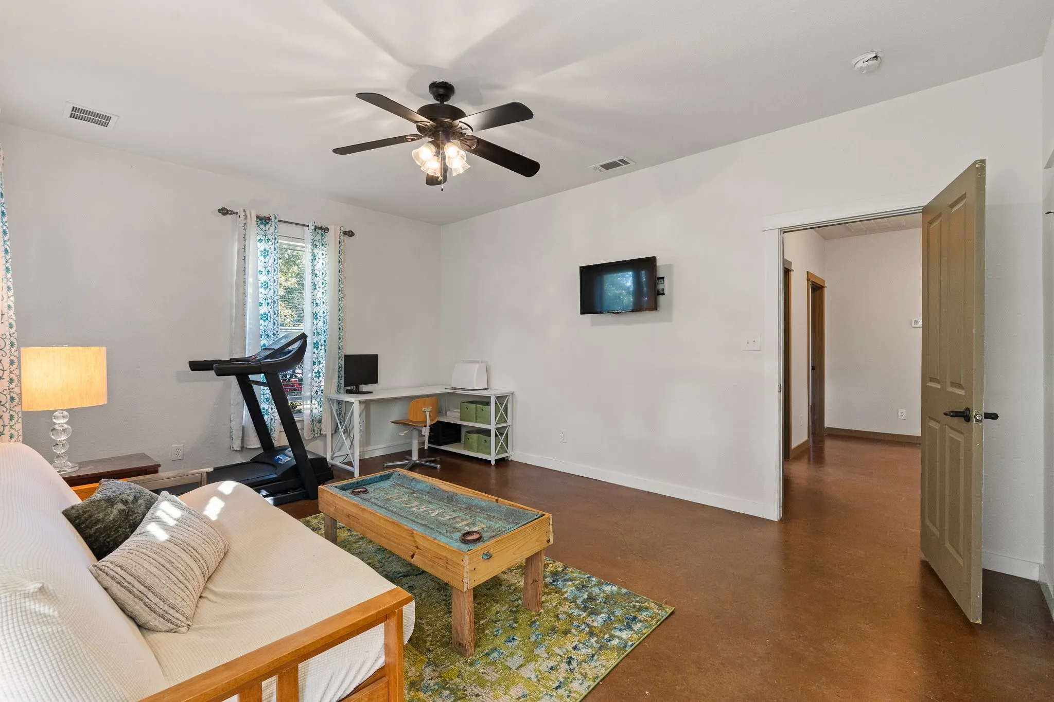 Farm For Sale in Johnson County , 10149 Fm 1434, Cleburne, Texas 76033, 3 Bedroom, 2 Bathroom, 2 Garage spaces, 3,144 Sqft, built in 2014, mls#21419012, Real Estate Agent in Cleburne, Homes For Sale in Johnson county, Homes For Sale in Cleburne, Realtor in Cleburne Texas, Real Estate Brokerage Independent Realty Texas, Luminita Cordes Realtor