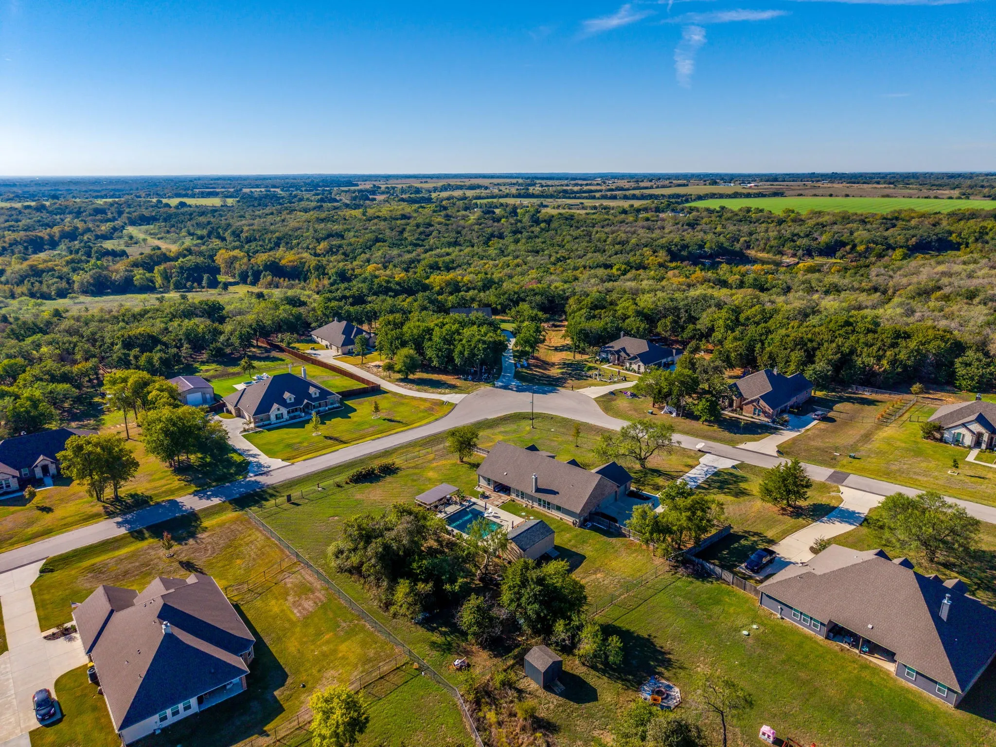 Single Family Residence For Sale in Johnson County , 2185 Sugar Button Lane, Alvarado, Texas 76009, 3 Bedroom, 2 Bathroom, 3 Garage spaces, 2,238 Sqft, built in 2022, mls#21419099, Real Estate Agent in Alvarado, Homes For Sale in Johnson county, Homes For Sale in Alvarado, Realtor in Alvarado Texas, Real Estate Brokerage Independent Realty Texas, Luminita Cordes Realtor