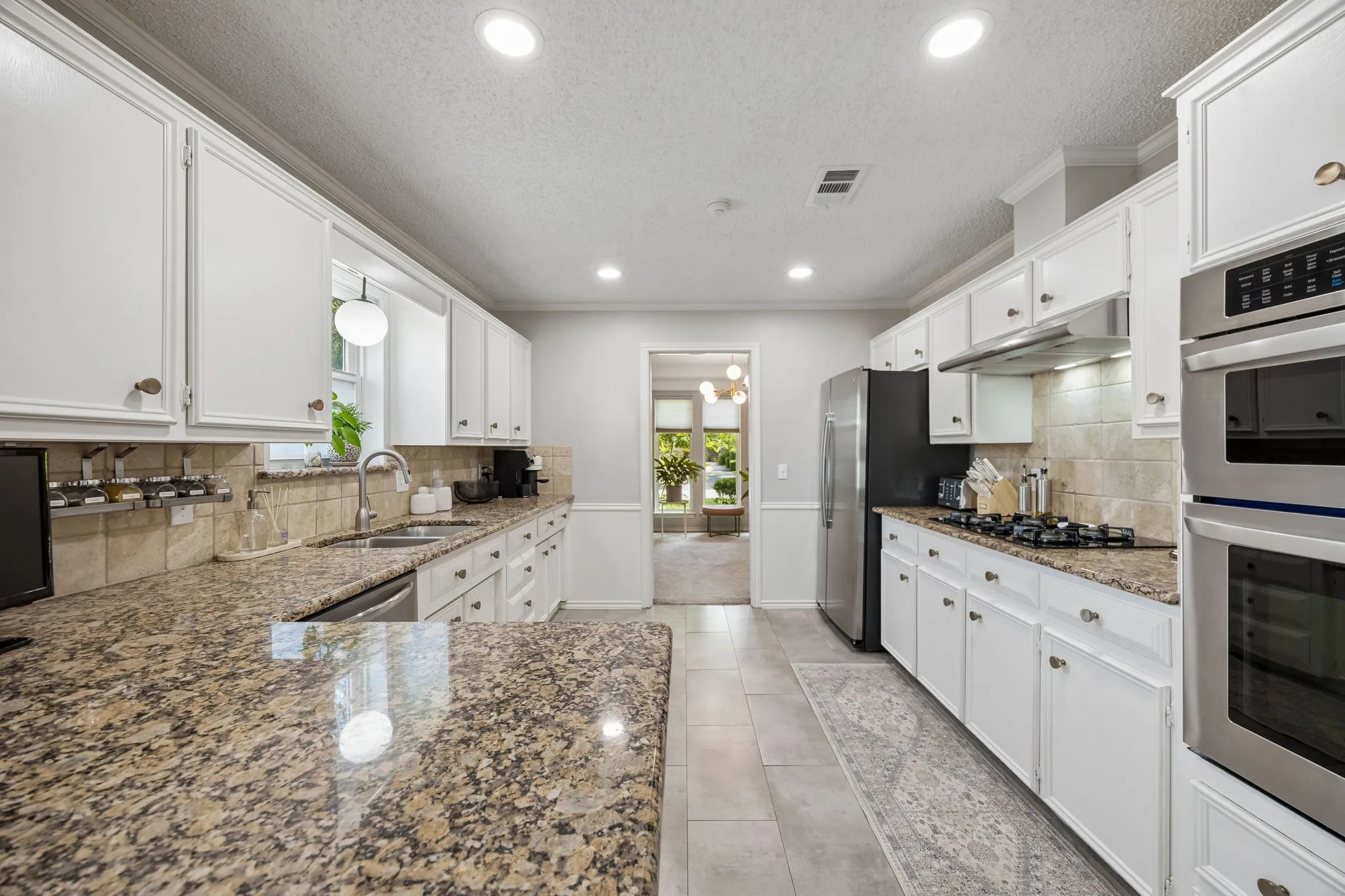 Single Family Residence For Sale in Collin County , 3321 Canoncita Lane, Plano, Texas 75023, 4 Bedroom, 3 Bathroom, 2 Garage spaces, 2,842 Sqft, built in 1976, mls#21418853, Real Estate Agent in Plano, Homes For Sale in Collin county, Homes For Sale in Plano, Realtor in Plano Texas, Real Estate Brokerage Independent Realty Texas, Luminita Cordes Realtor
