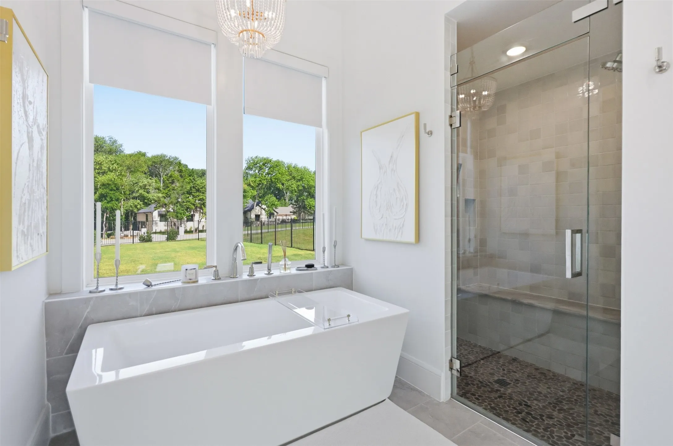 Single Family Residence For Sale in Grayson County , 425 Abagail Lane, Van Alstyne, Texas 75495, 4 Bedroom, 4 Bathroom, 3 Garage spaces, 3,489 Sqft, built in 2023, mls#21418507, Real Estate Agent in Van Alstyne, Homes For Sale in Grayson county, Homes For Sale in Van Alstyne, Realtor in Van Alstyne Texas, Real Estate Brokerage Independent Realty Texas, Luminita Cordes Realtor