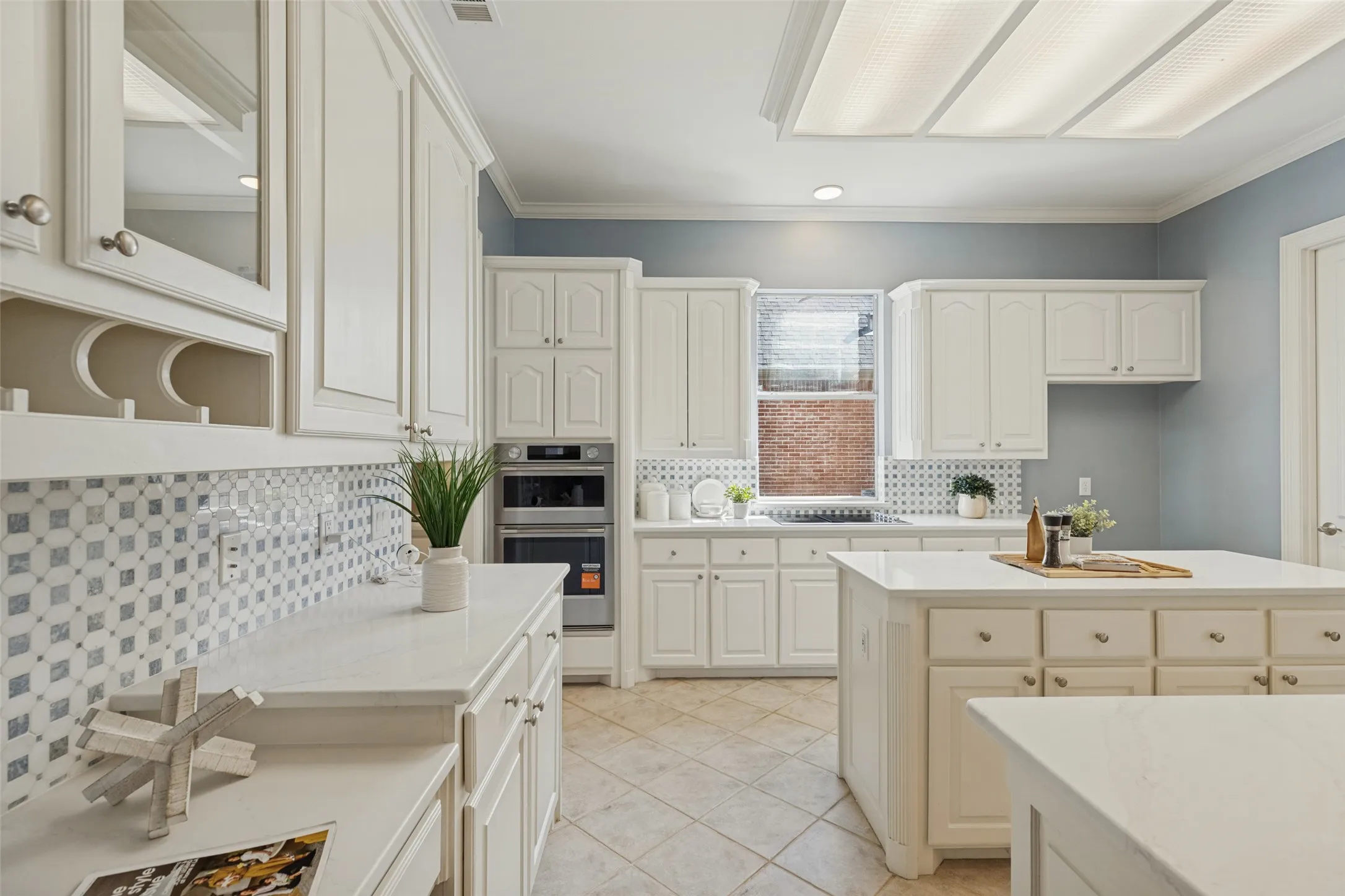 Single Family Residence For Sale in Collin County , 5976 Tipperary Drive, Plano, Texas 75093, 4 Bedroom, 4 Bathroom, 3 Garage spaces, 3,881 Sqft, built in 1994, mls#21393019, Real Estate Agent in Plano, Homes For Sale in Collin county, Homes For Sale in Plano, Realtor in Plano Texas, Real Estate Brokerage Independent Realty Texas, Luminita Cordes Realtor
