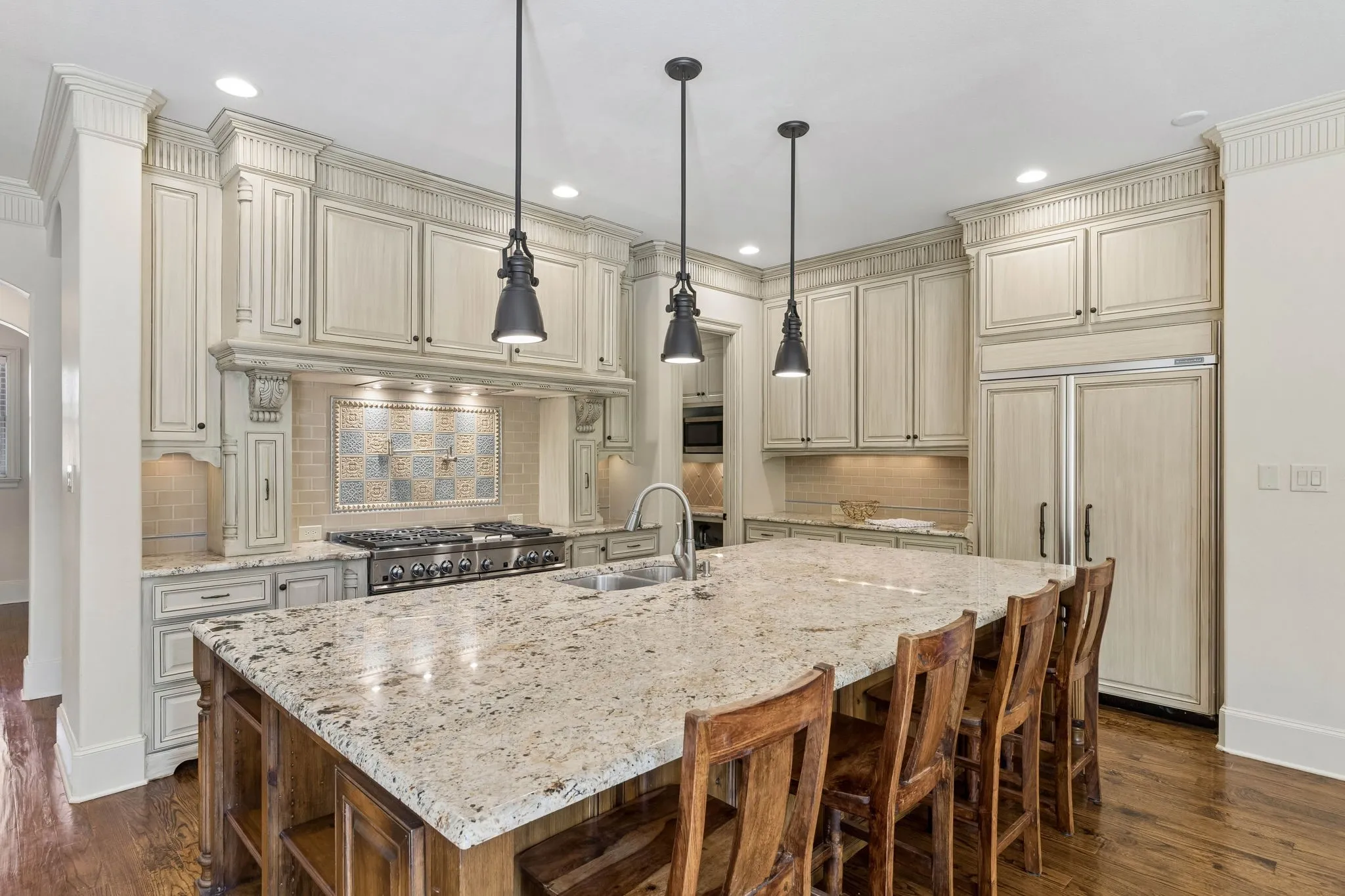 Single Family Residence For Sale in Tarrant County , 1220 Pine Hurst Drive, Keller, Texas 76248, 5 Bedroom, 6 Bathroom, 4 Garage spaces, 5,544 Sqft, built in 2007, mls#21418876, Real Estate Agent in Keller, Homes For Sale in Tarrant county, Homes For Sale in Keller, Realtor in Keller Texas, Real Estate Brokerage Independent Realty Texas, Luminita Cordes Realtor